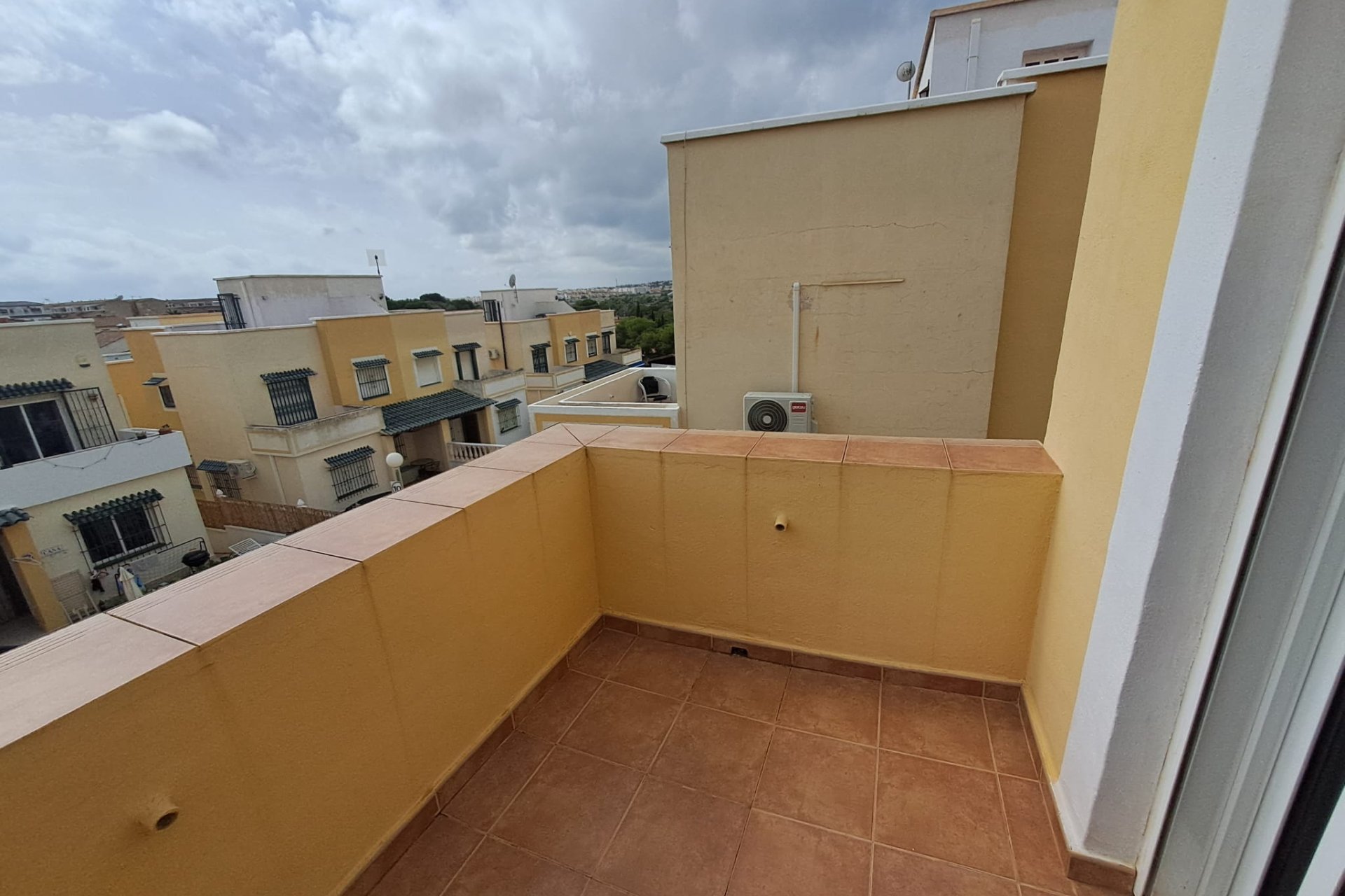 Wiederverkauf - Town House -
Orihuela Costa - Costa Blanca