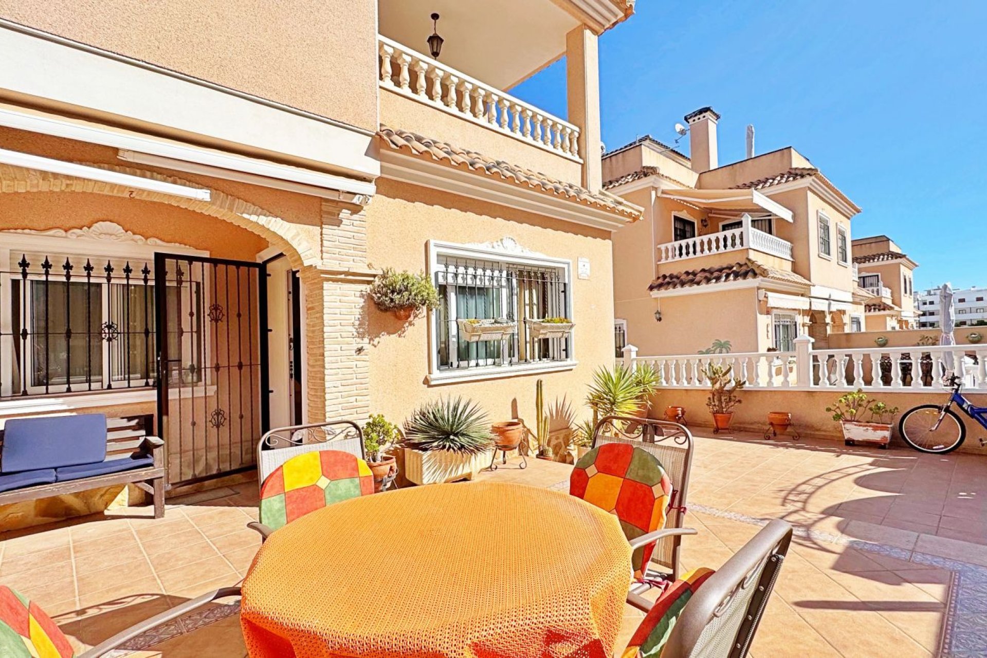 Wiederverkauf - Town House -
Orihuela Costa - Costa Blanca