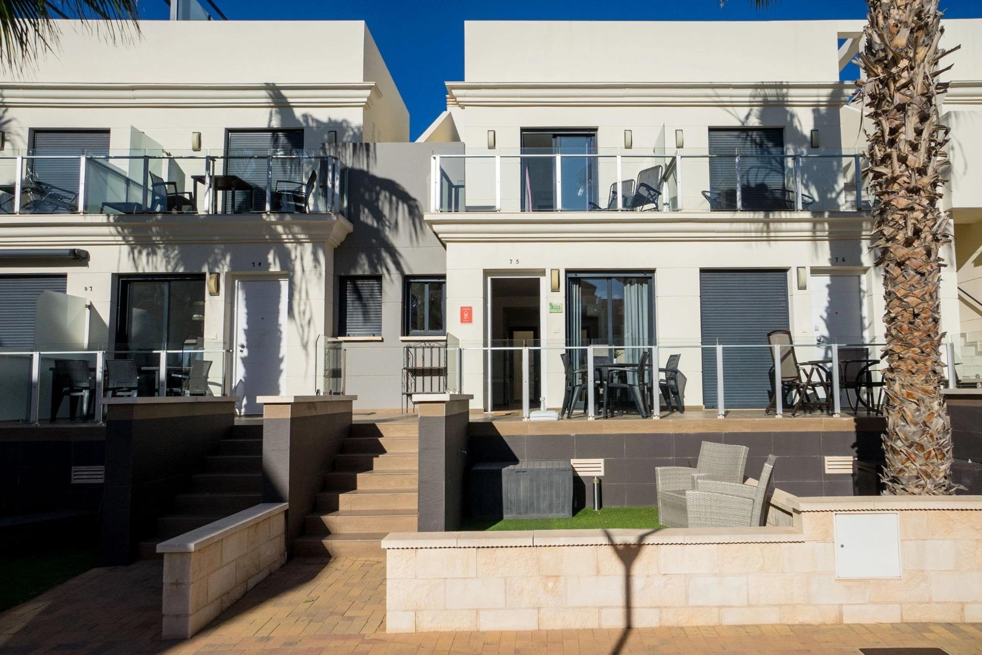 Wiederverkauf - Town House -
Orihuela Costa - La Zenia