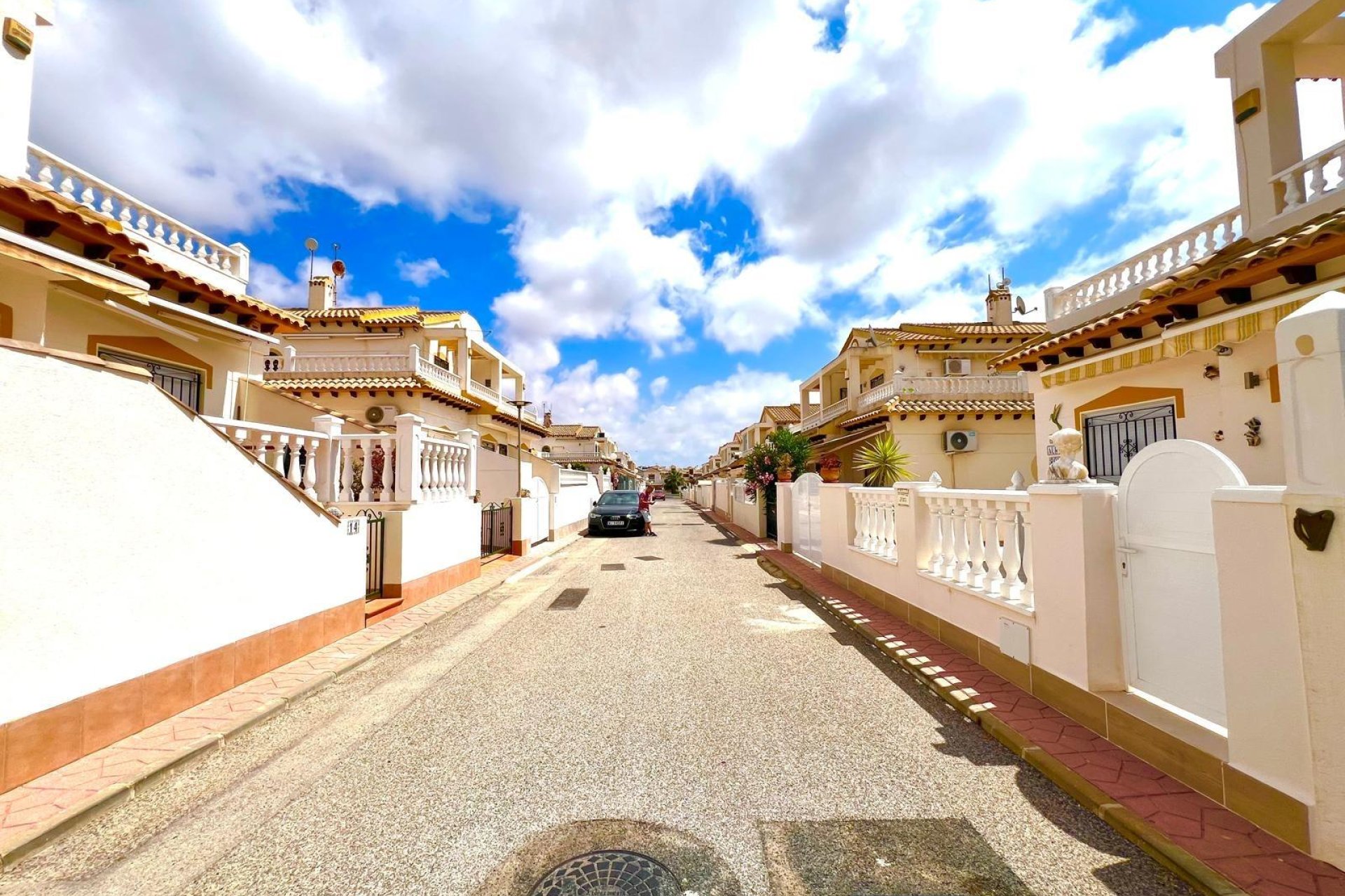 Wiederverkauf - Town House -
Orihuela - Urbanización Perla Del Mar