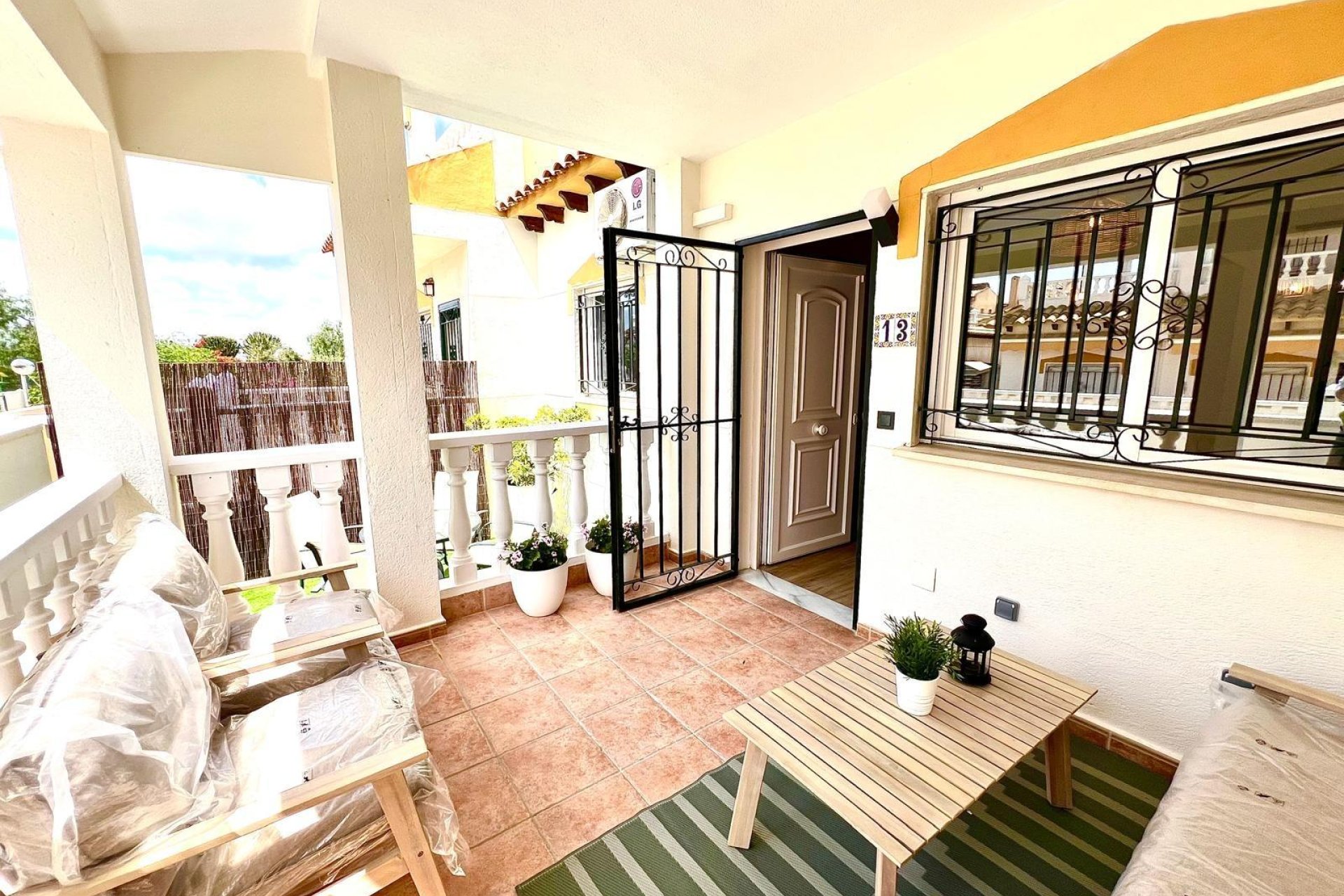 Wiederverkauf - Town House -
Orihuela - Urbanización Perla Del Mar