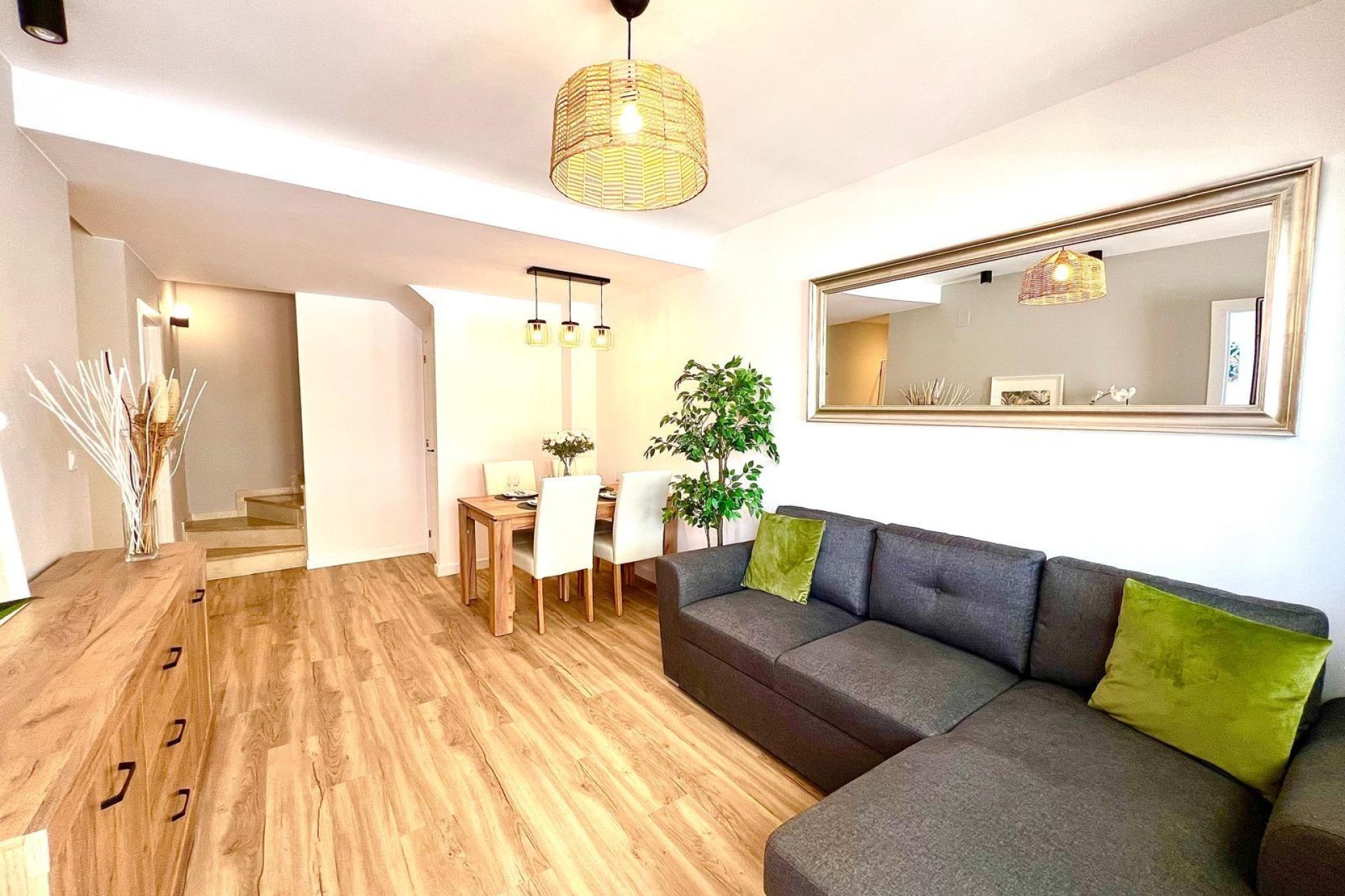 Wiederverkauf - Town House -
Orihuela - Urbanización Perla Del Mar