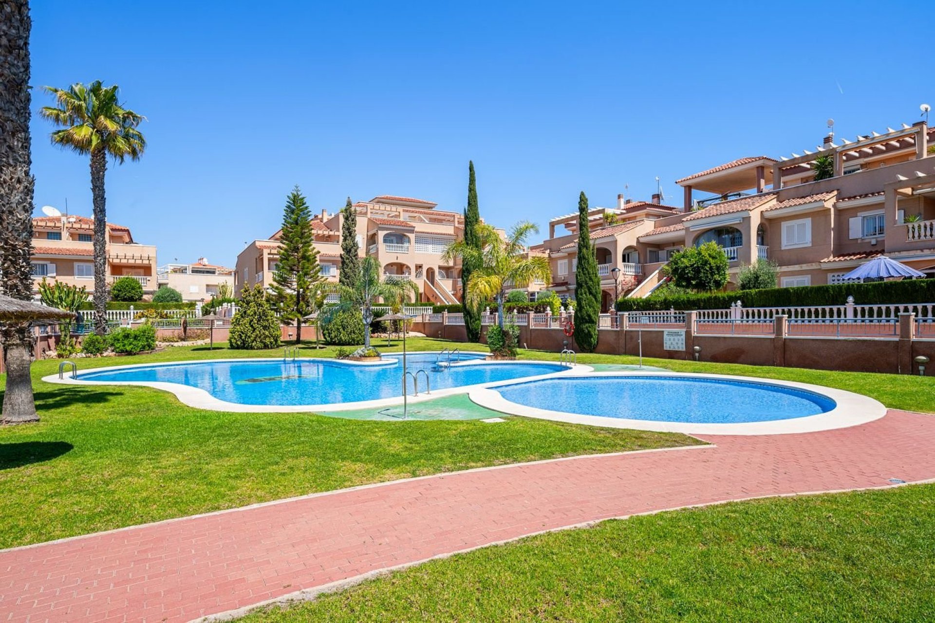 Wiederverkauf - Town House -
Playa Flamenca - Costa Blanca
