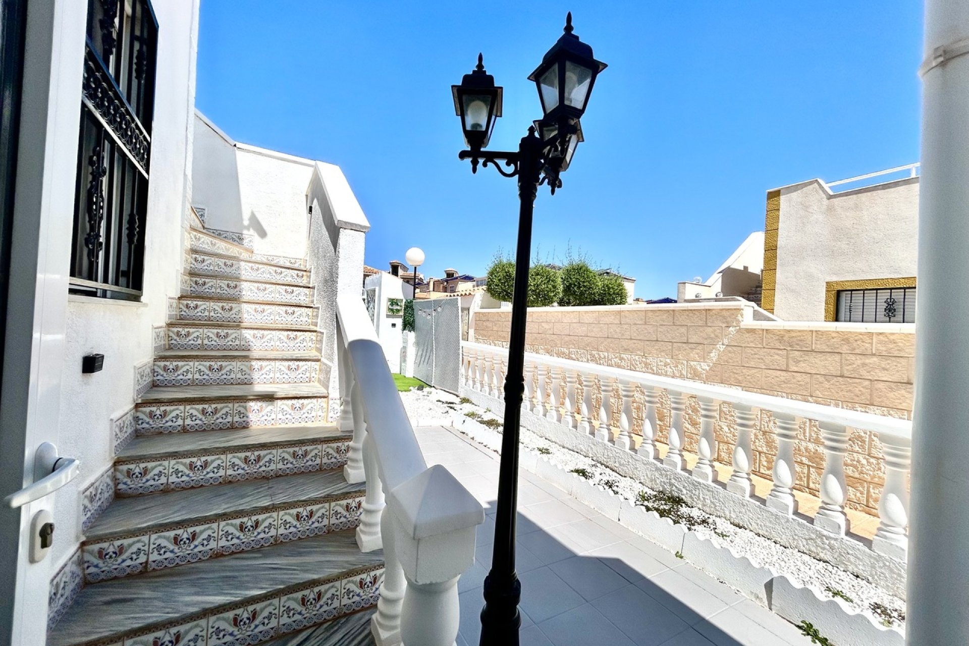 Wiederverkauf - Town House -
Punta Prima - Costa Blanca