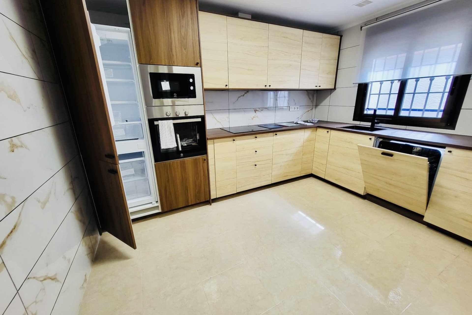 Wiederverkauf - Town House -
San Miguel de Salinas - Inland