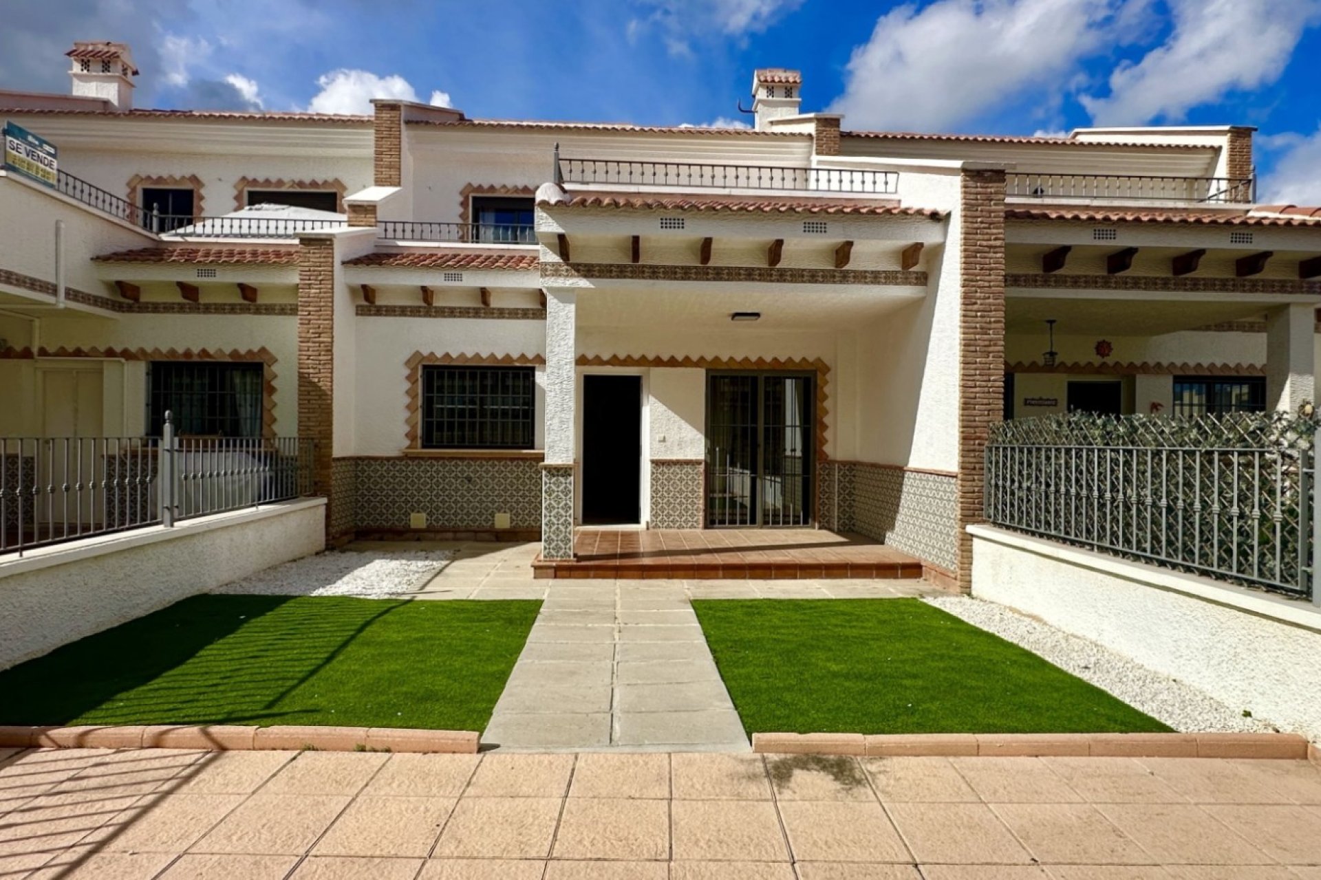 Wiederverkauf - Town House -
San Miguel de Salinas - Inland