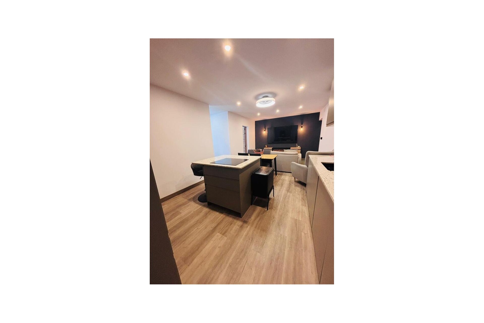 Wiederverkauf - Town House -
San Miguel de Salinas - Inland