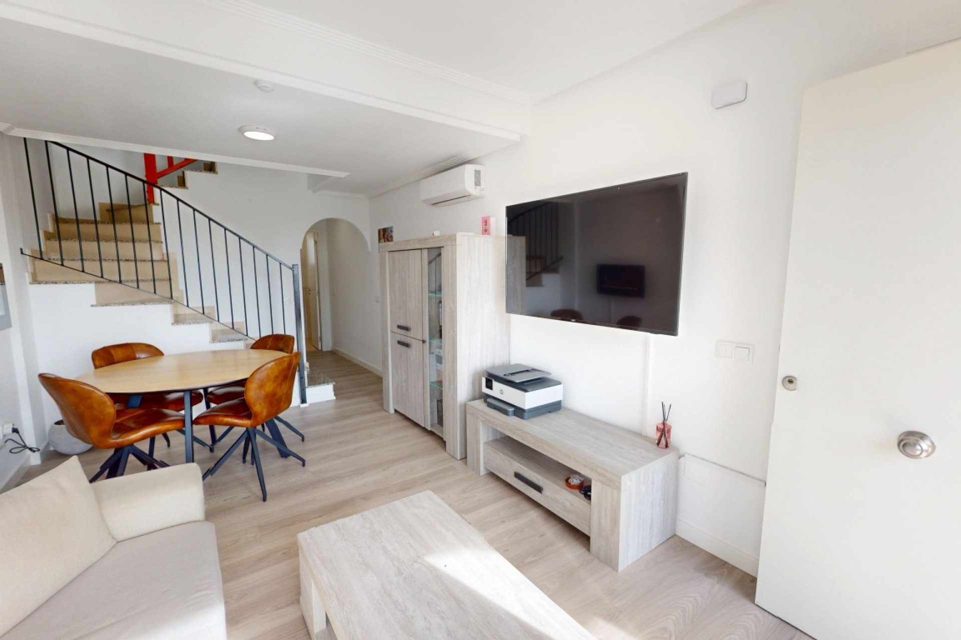 Wiederverkauf - Town House -
Santa Rosalia - Inland