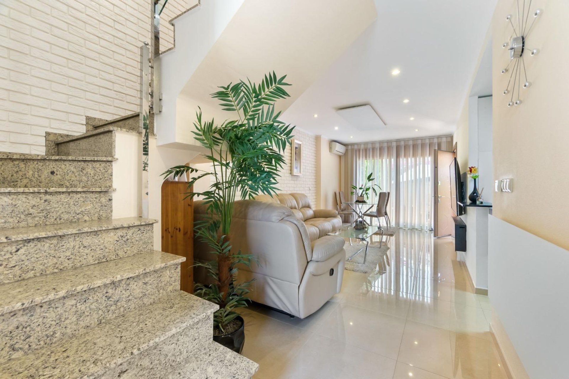 Wiederverkauf - Town House -
Torrevieja - Aguas Nuevas