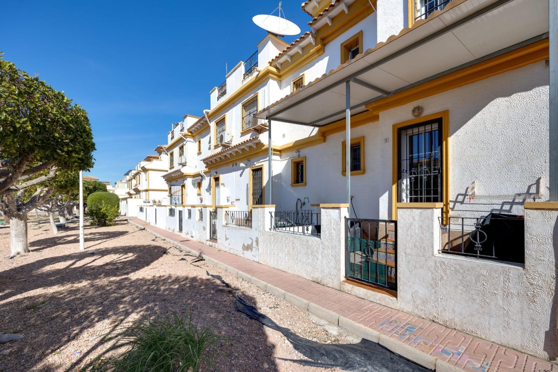 Wiederverkauf - Town House -
Torrevieja - Aguas Nuevas
