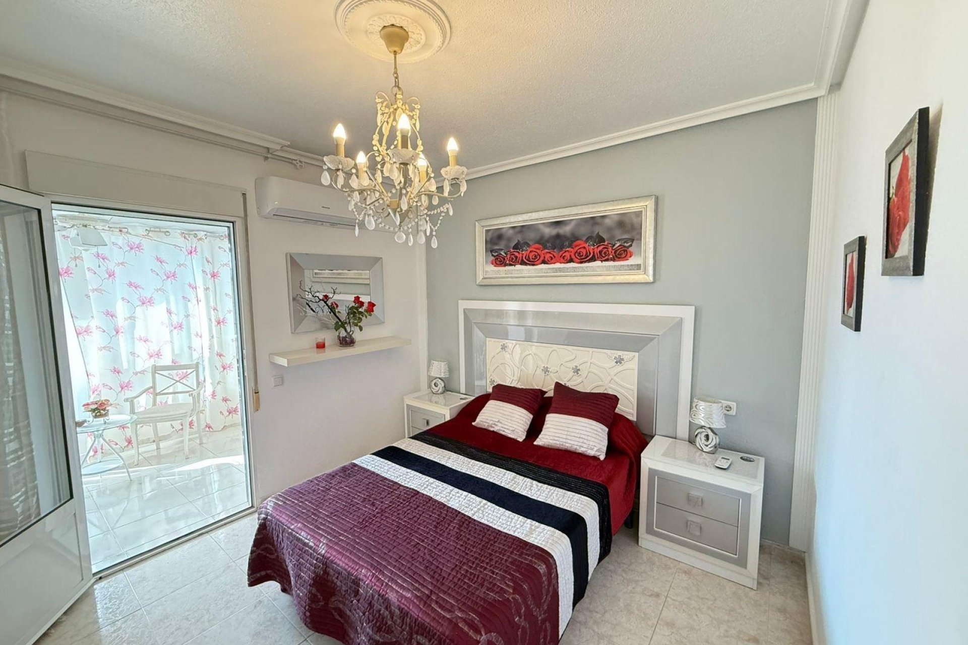 Wiederverkauf - Town House -
Torrevieja - Calas Blanca