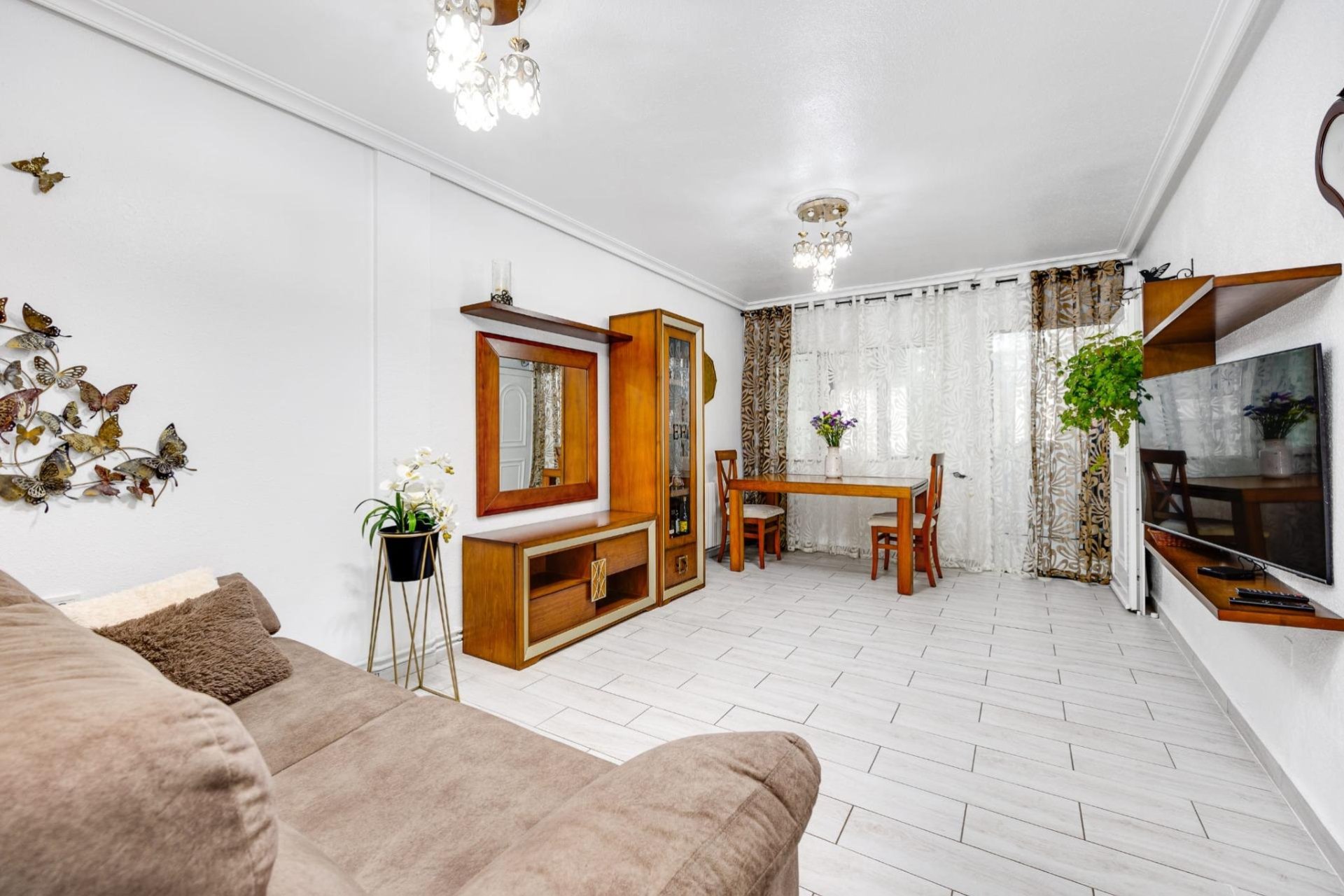 Wiederverkauf - Town House -
Torrevieja - Calas Blanca