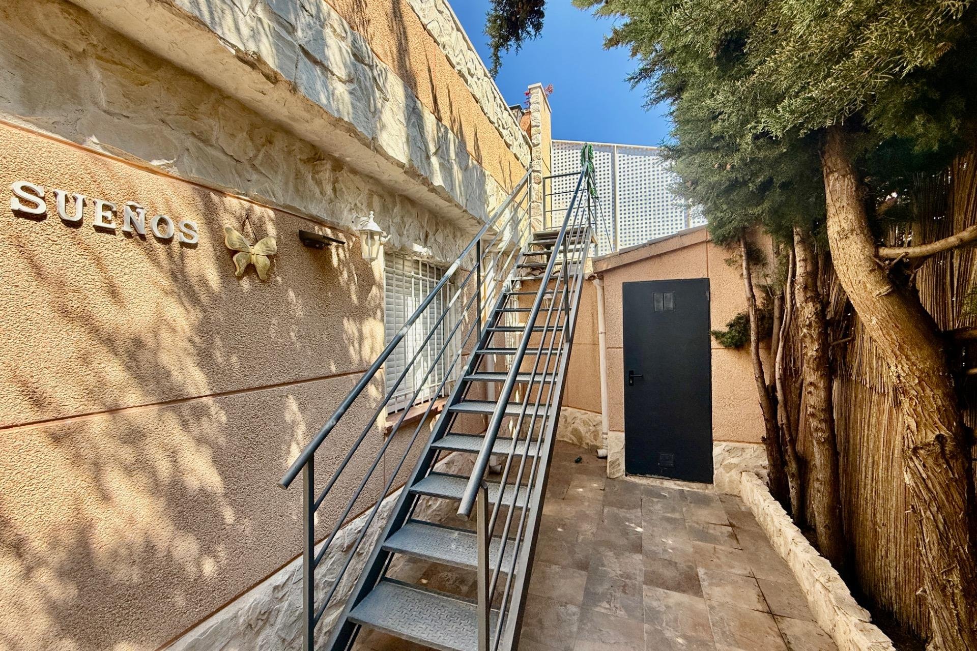 Wiederverkauf - Town House -
Torrevieja - Carrefour