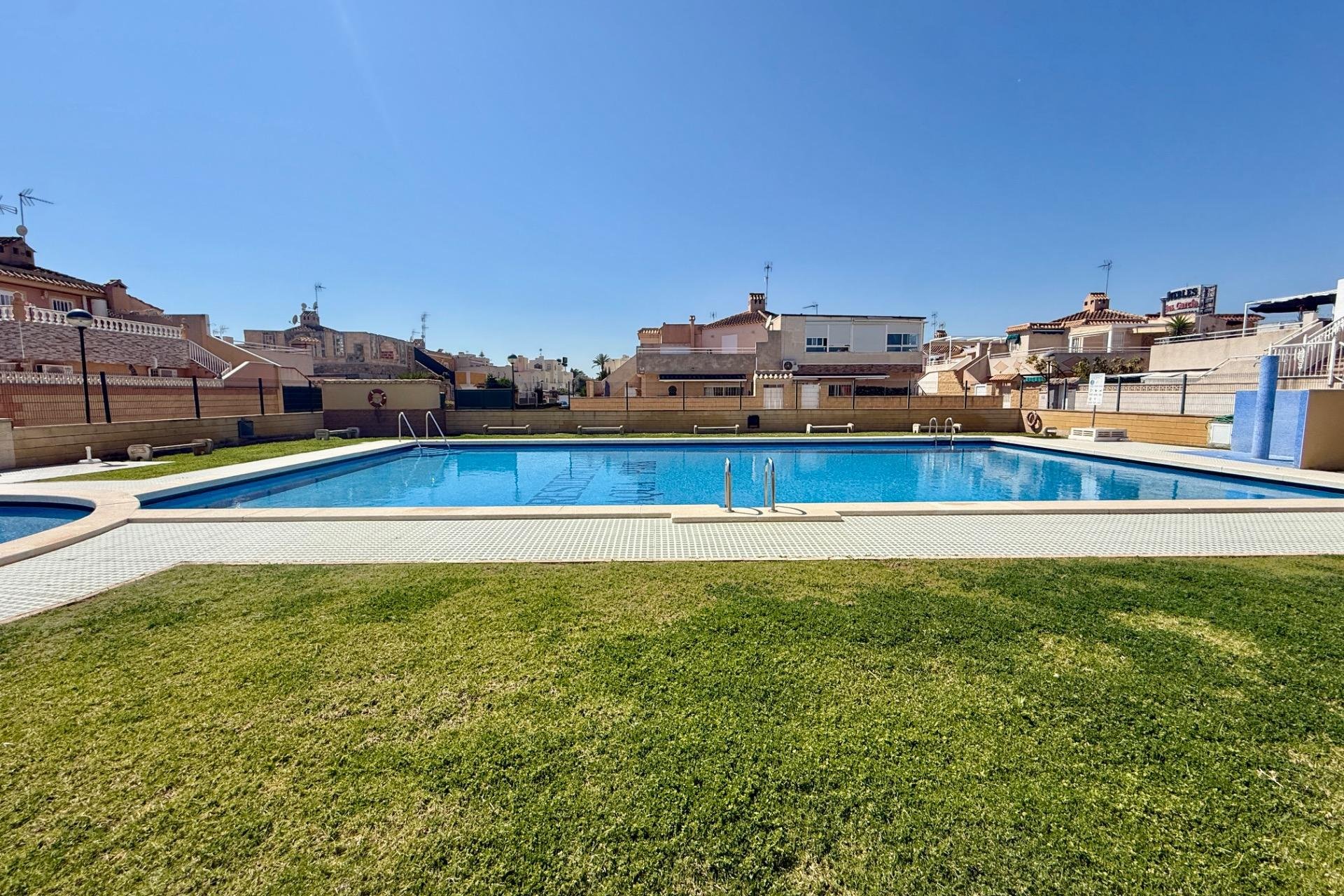Wiederverkauf - Town House -
Torrevieja - Carrefour