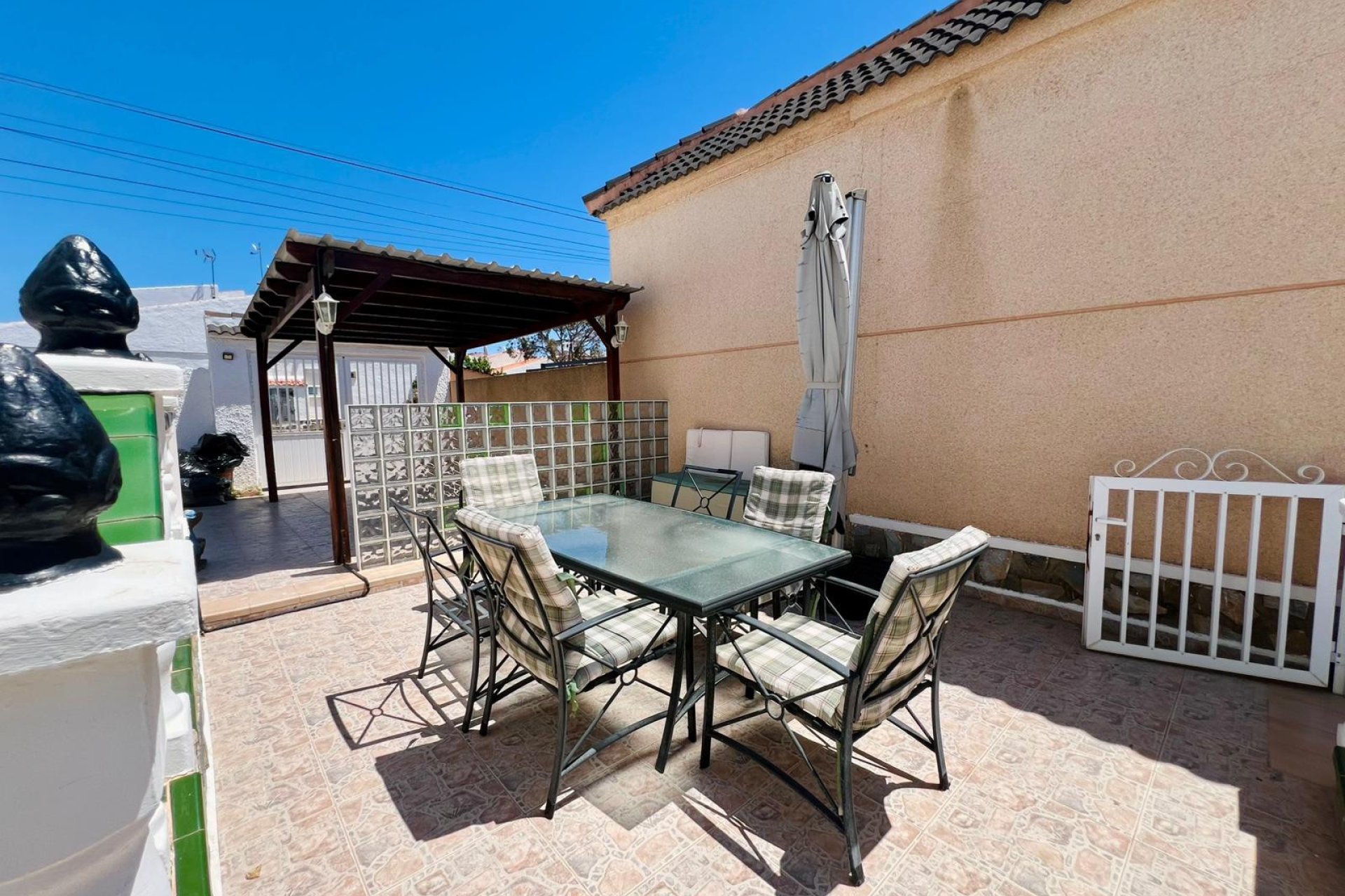 Wiederverkauf - Town House -
Torrevieja - Costa Blanca