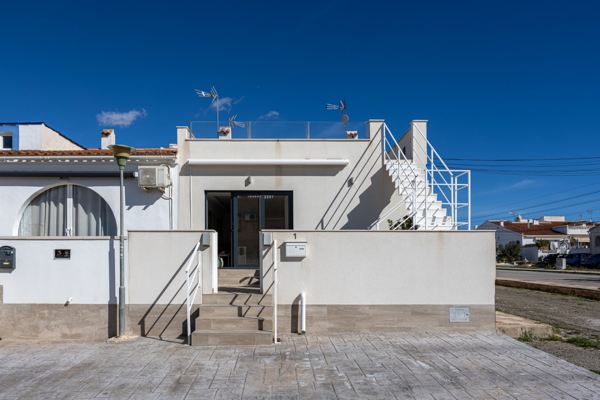 Wiederverkauf - Town House -
Torrevieja - Costa Blanca