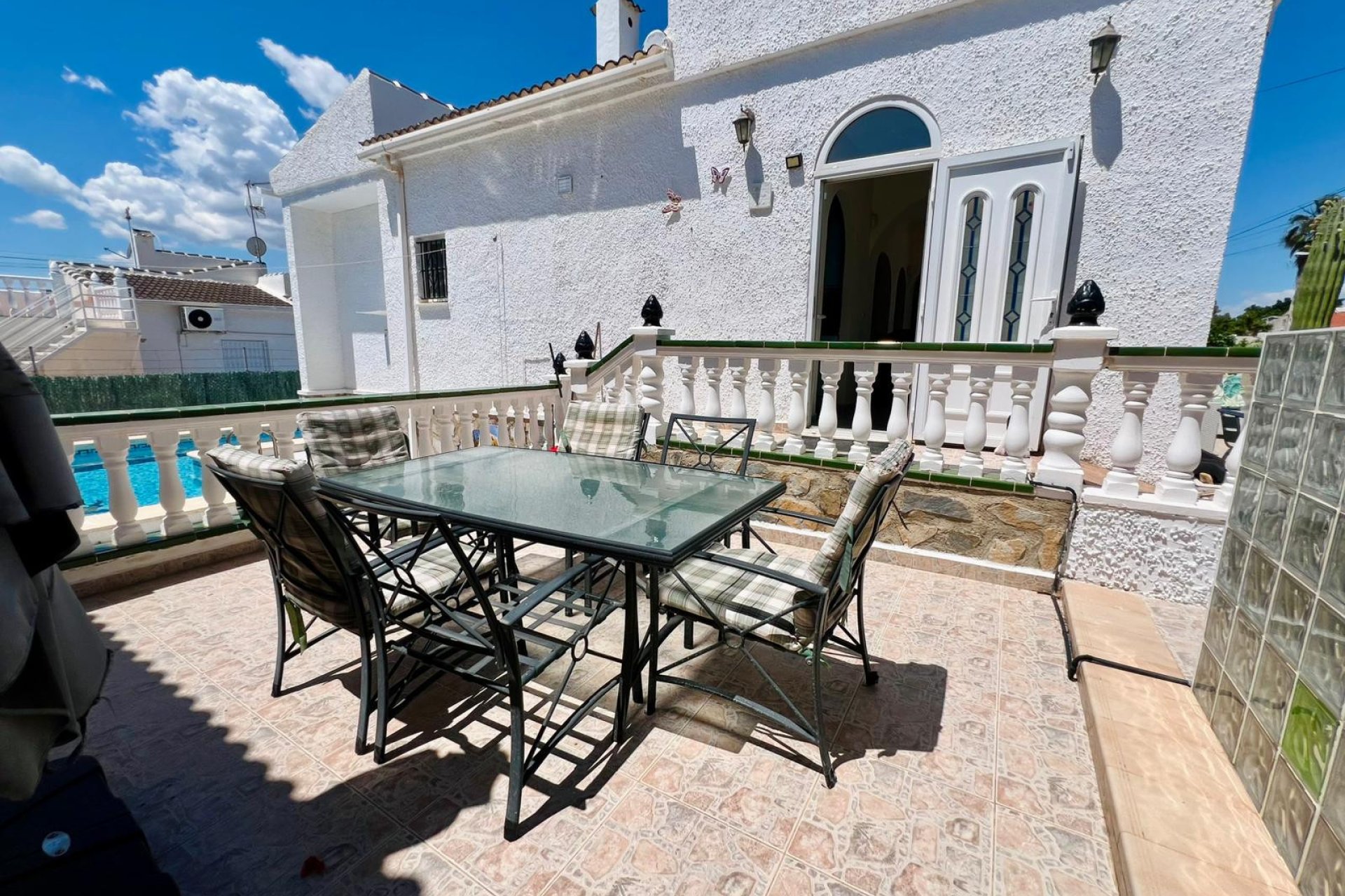 Wiederverkauf - Town House -
Torrevieja - Costa Blanca