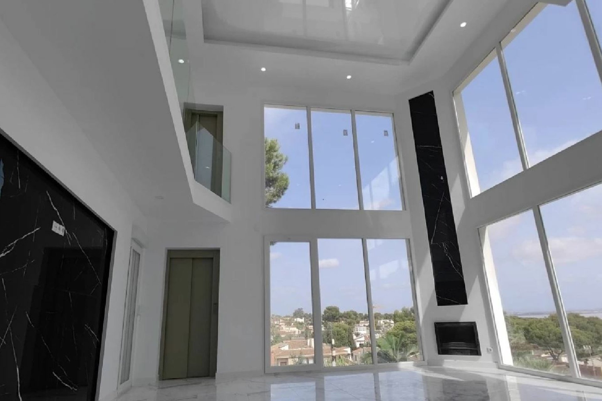 Wiederverkauf - Town House -
Torrevieja - Costa Blanca