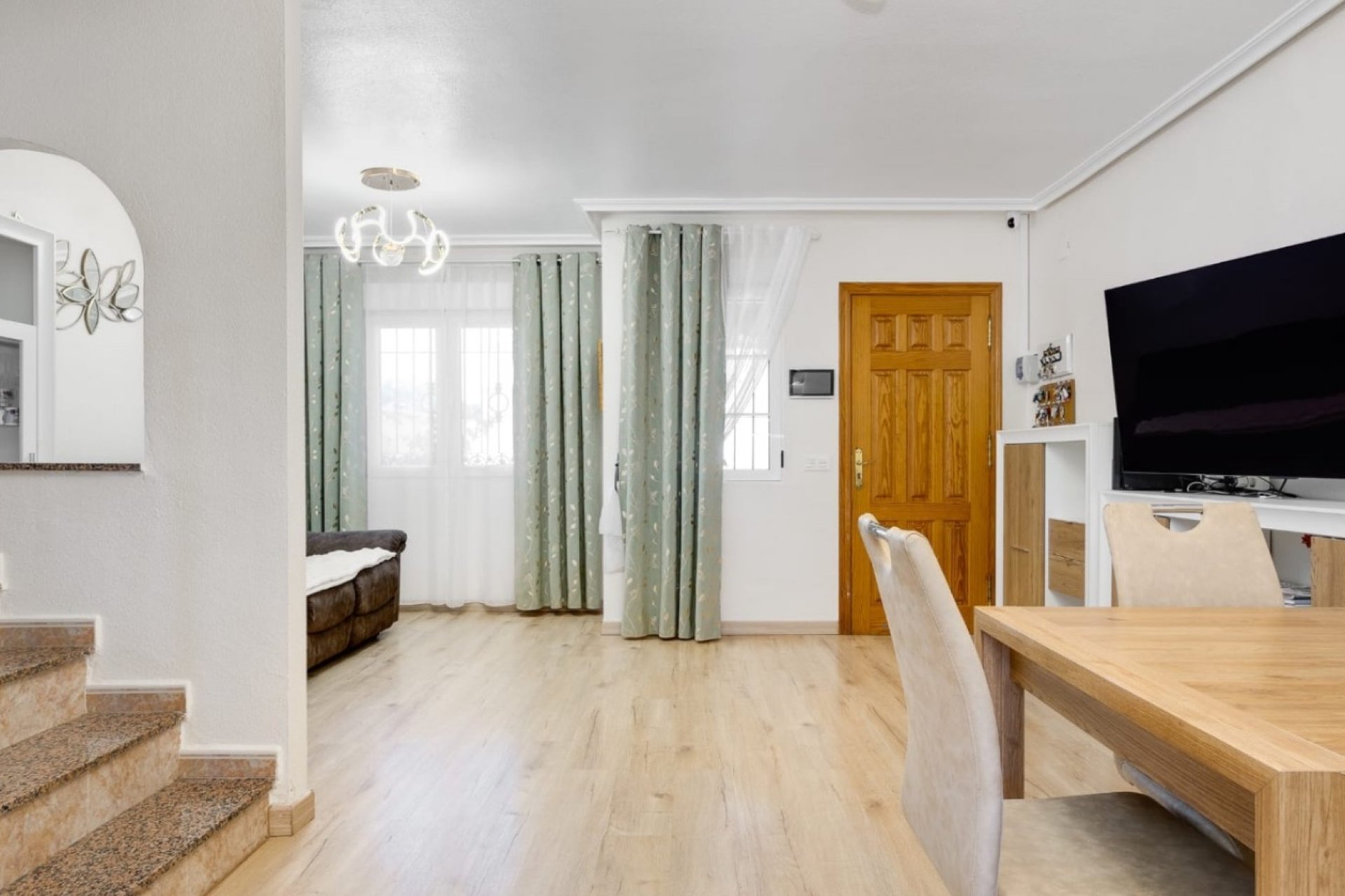 Wiederverkauf - Town House -
Torrevieja - Costa Blanca