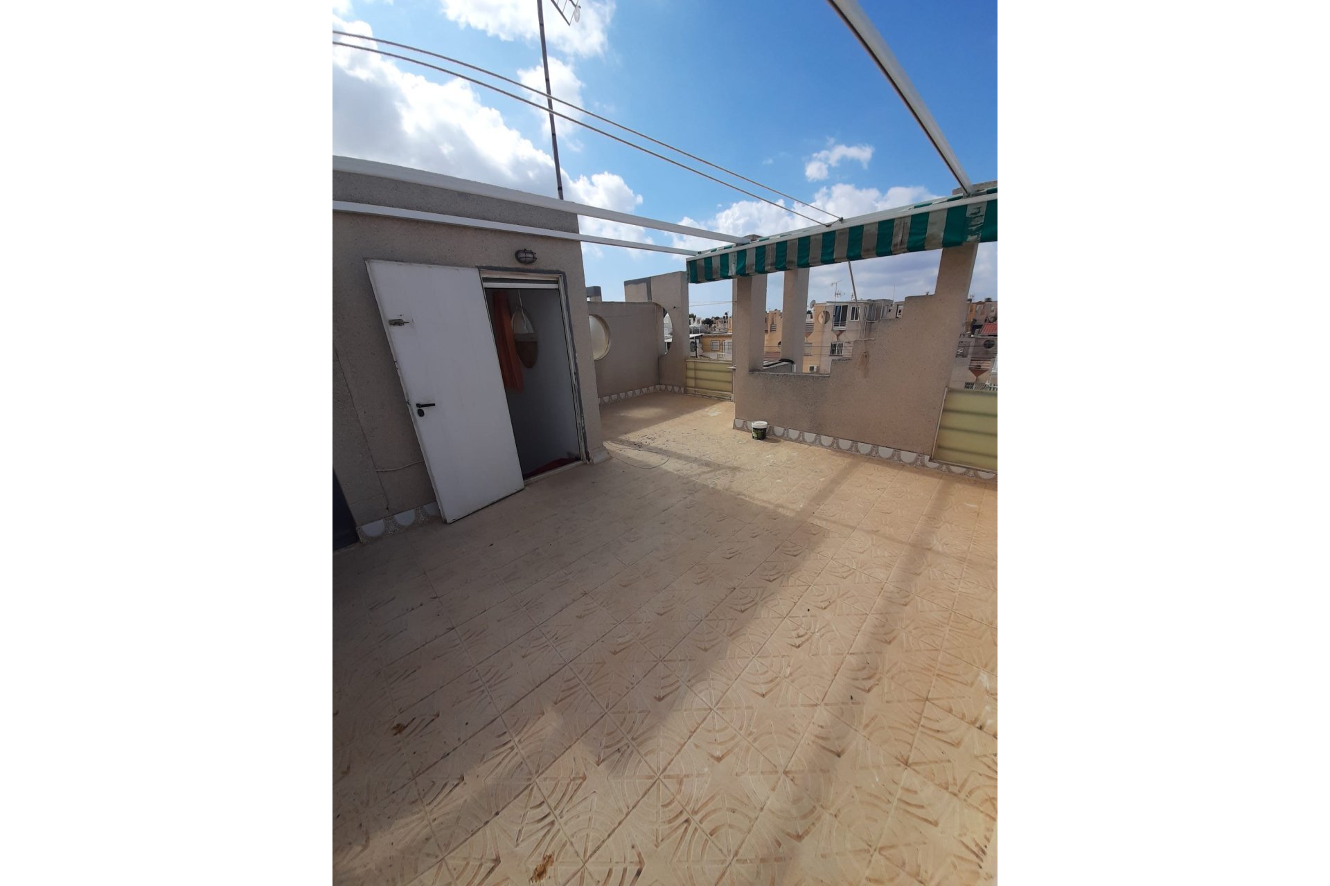 Wiederverkauf - Town House -
Torrevieja - Costa Blanca