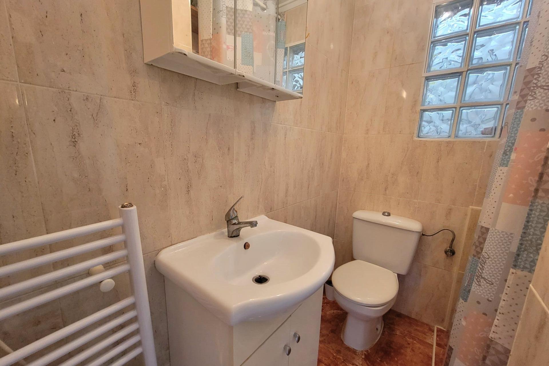 Wiederverkauf - Town House -
Torrevieja - El Chaparral