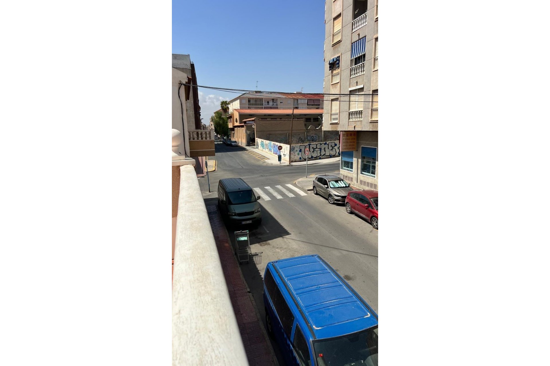 Wiederverkauf - Town House -
Torrevieja - Estacion De Autobuses
