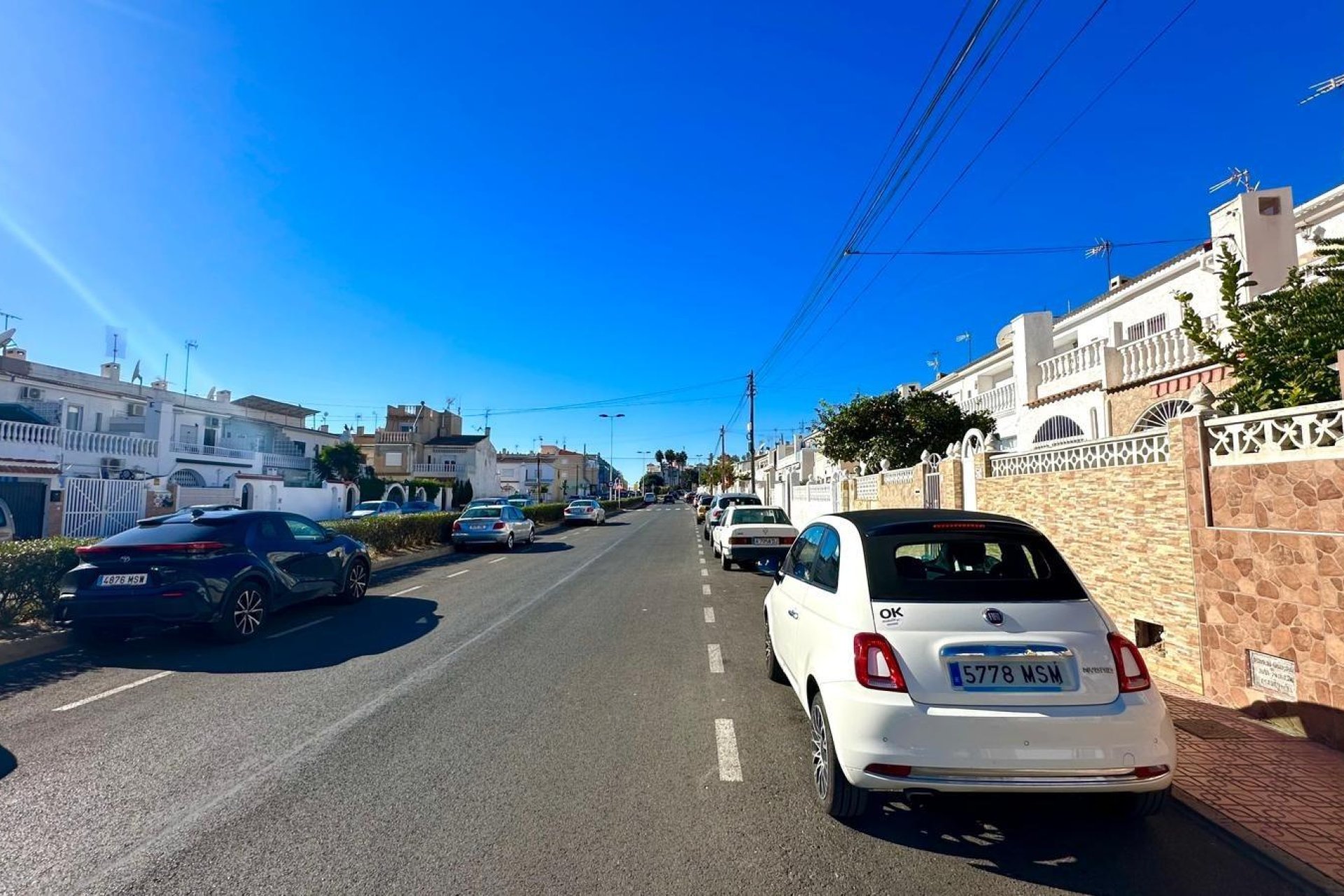 Wiederverkauf - Town House -
Torrevieja - Estacion De Autobuses
