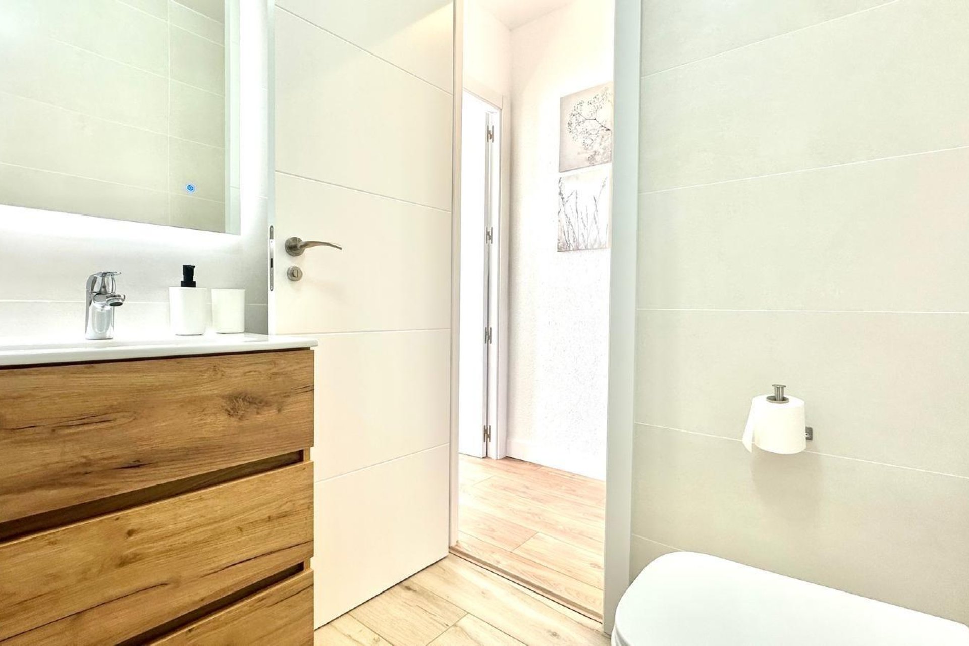 Wiederverkauf - Town House -
Torrevieja - Estacion De Autobuses