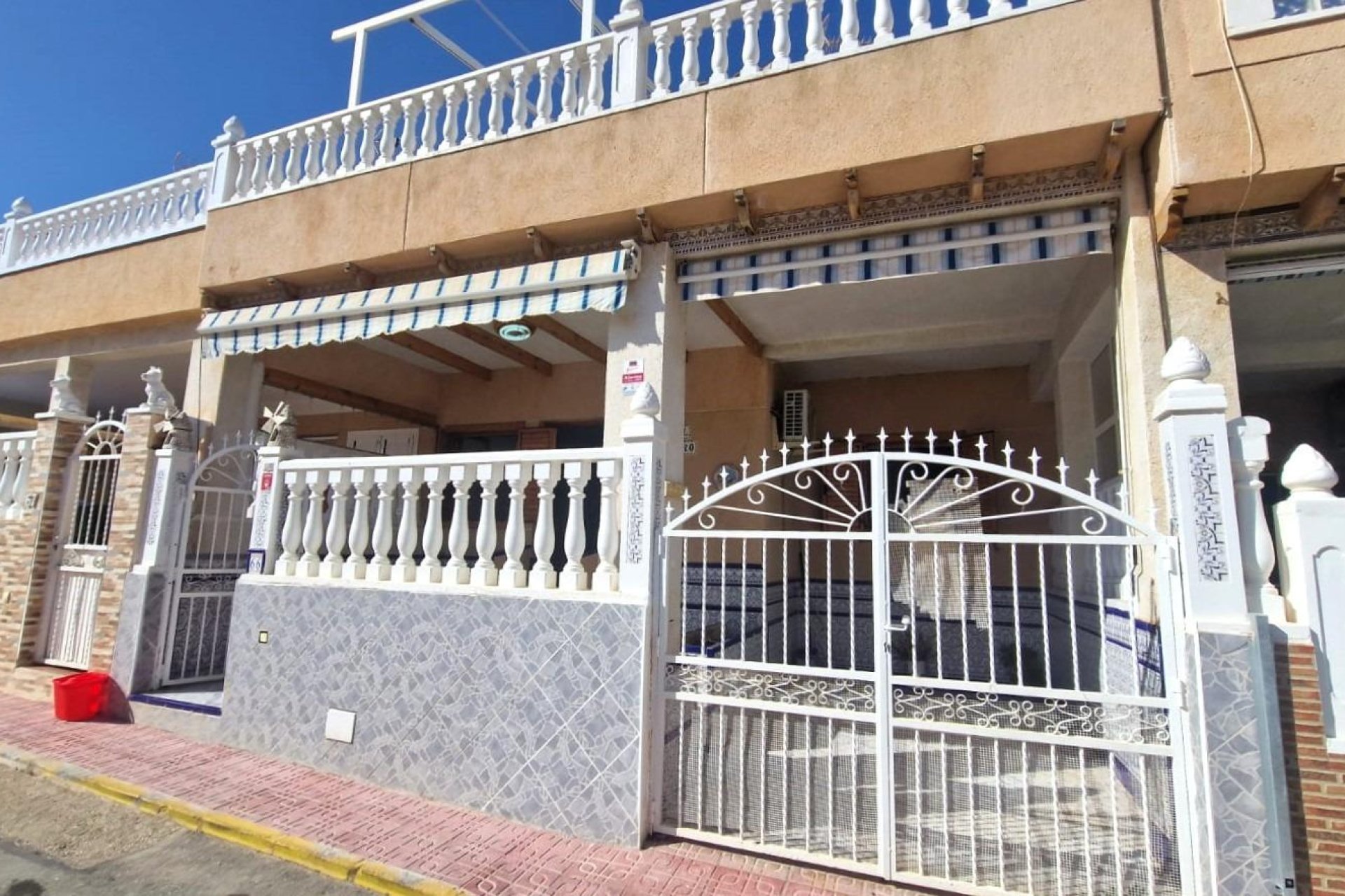 Wiederverkauf - Town House -
Torrevieja - Los Altos