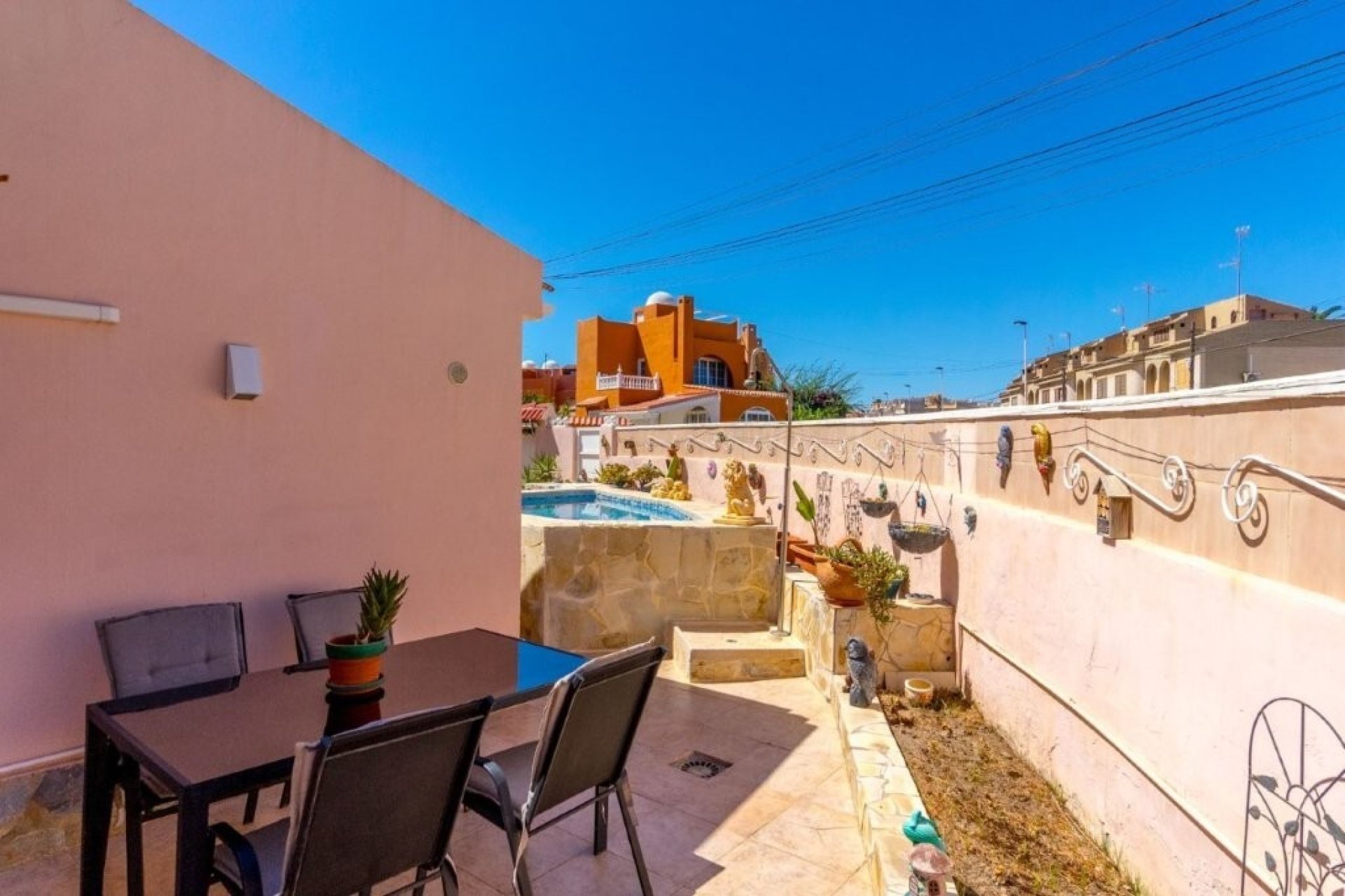 Wiederverkauf - Town House -
Torrevieja - Los Frutales/ La Rosaleda