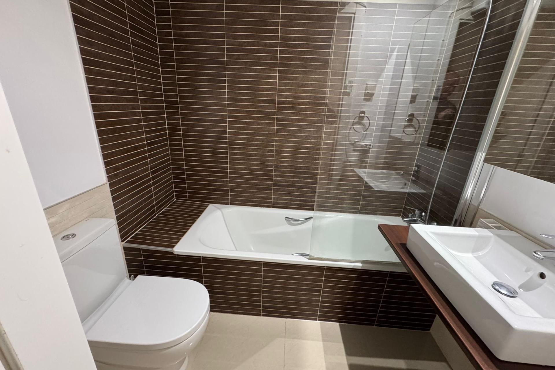 Wiederverkauf - Town House -
Torrevieja - Punta Prima