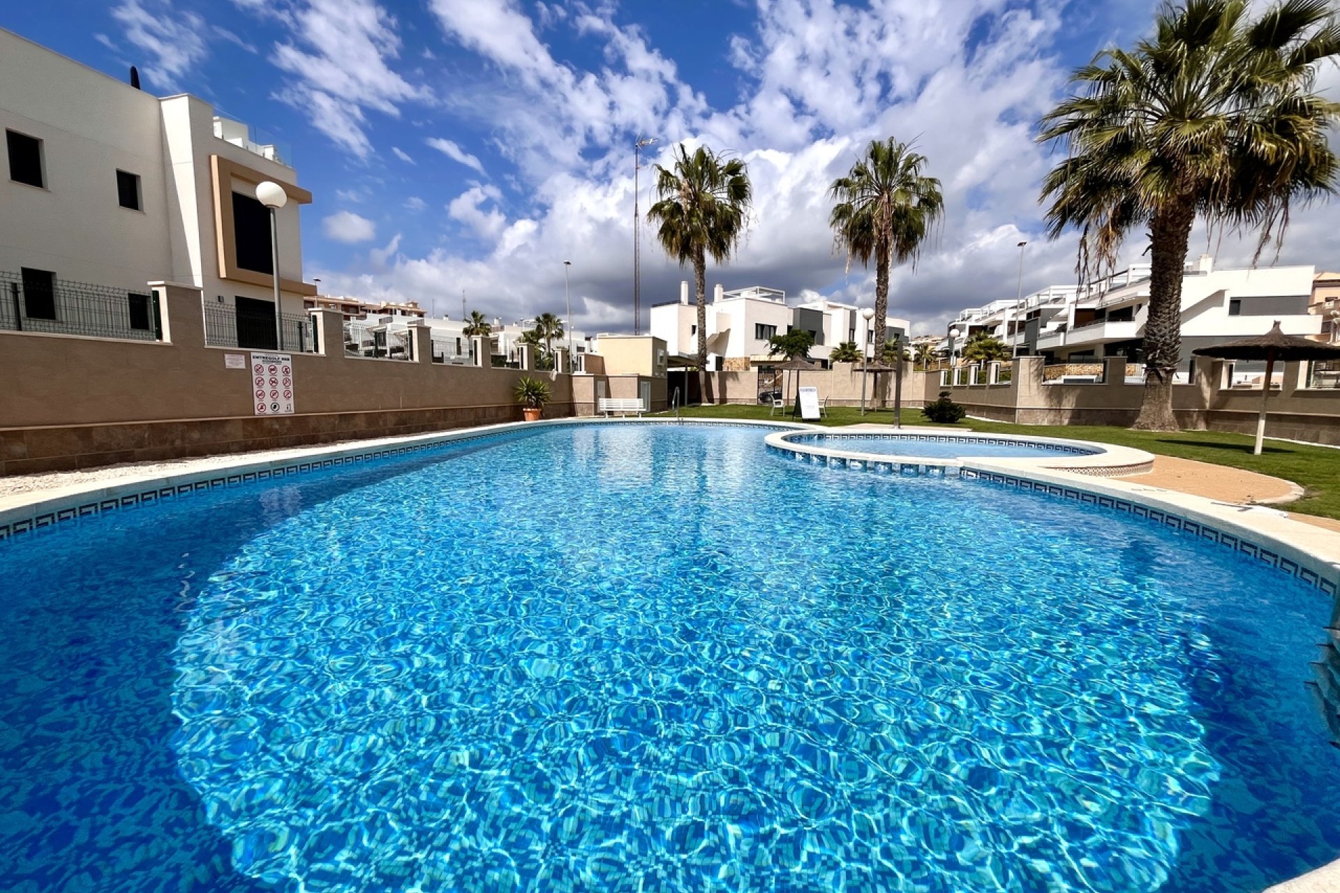 Wiederverkauf - Town House -
Villamartin - Costa Blanca