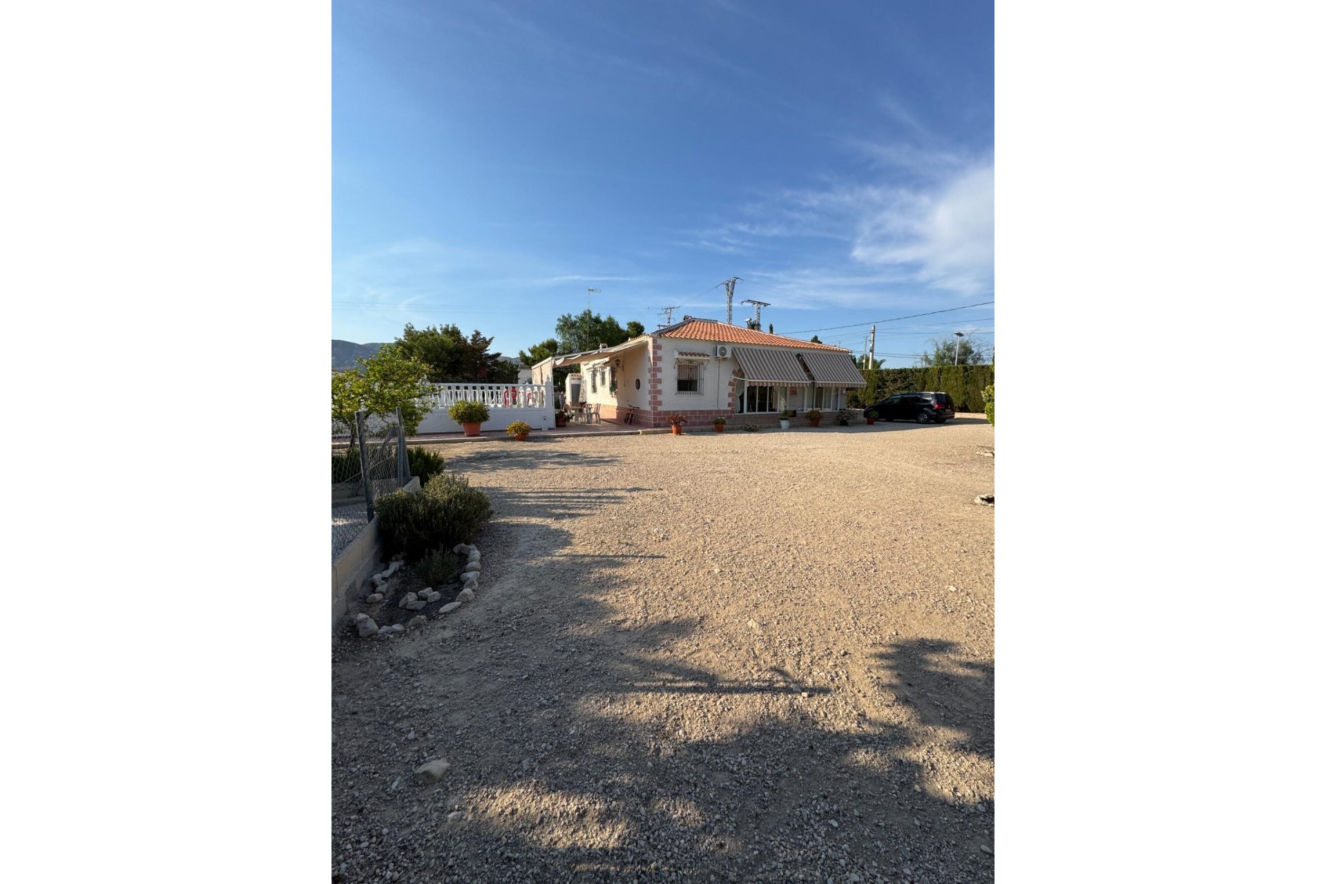 Wiederverkauf - Villa -
Albatera - Partida Lomas