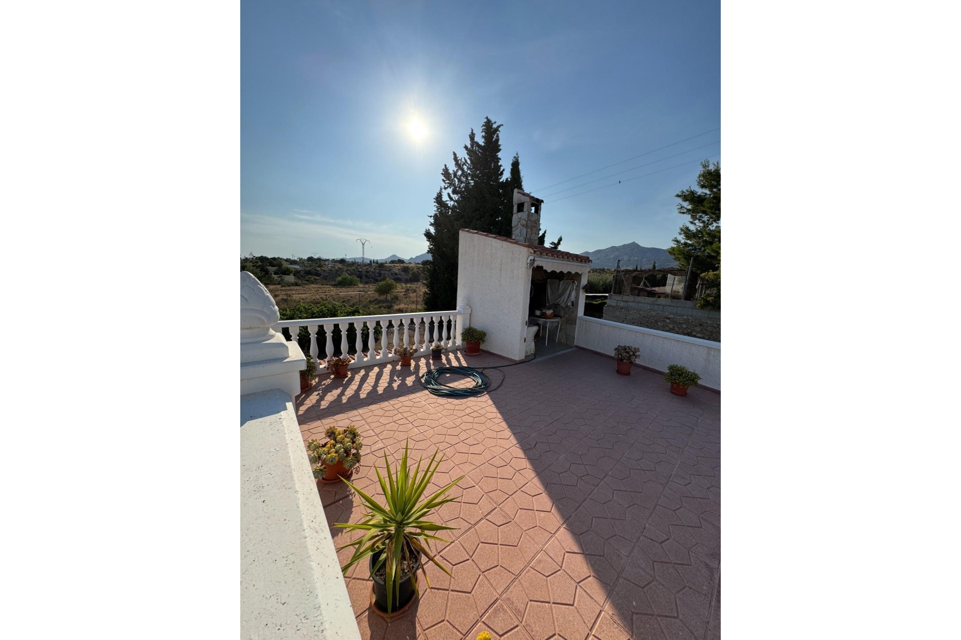 Wiederverkauf - Villa -
Albatera - Partida Lomas