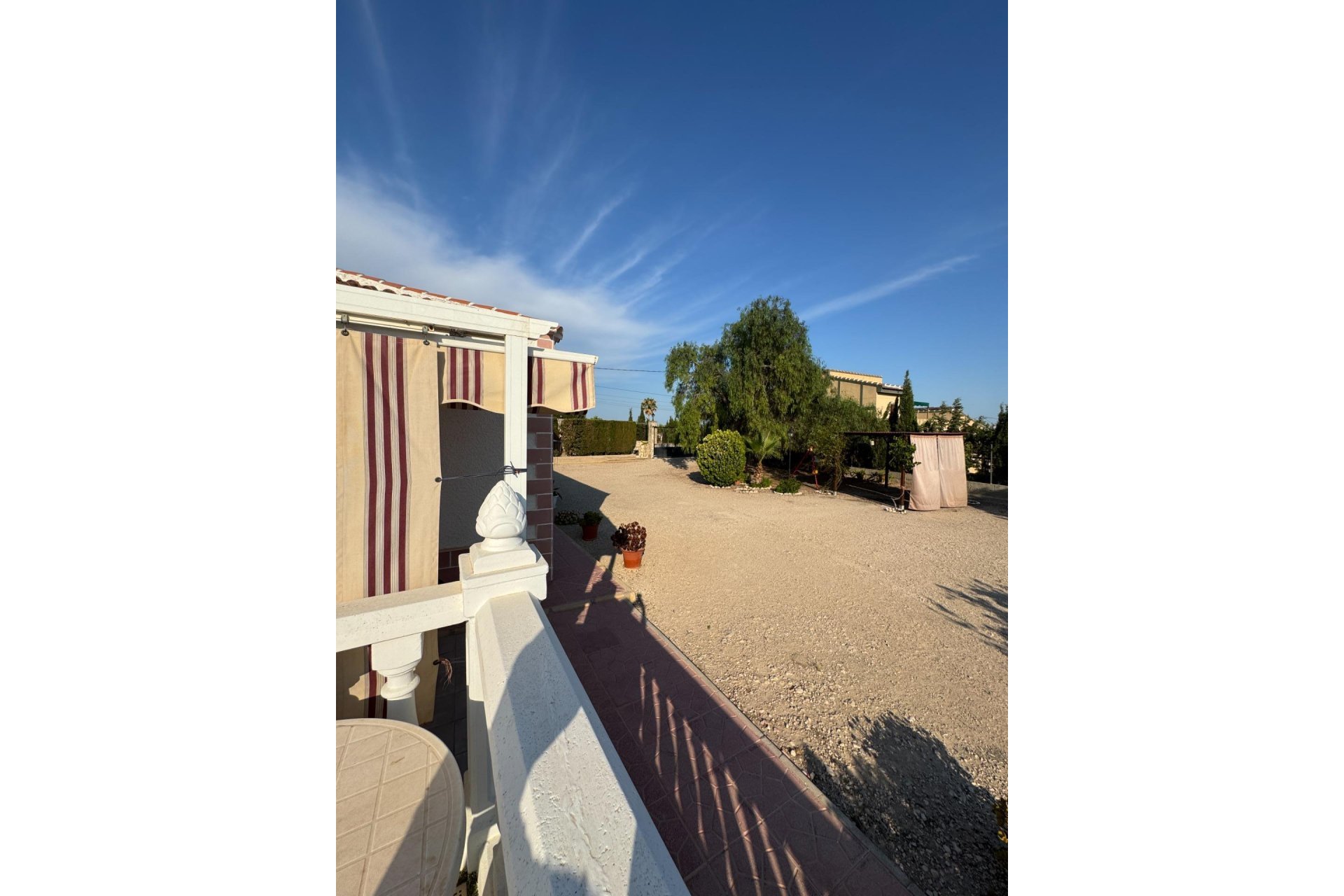 Wiederverkauf - Villa -
Albatera - Partida Lomas