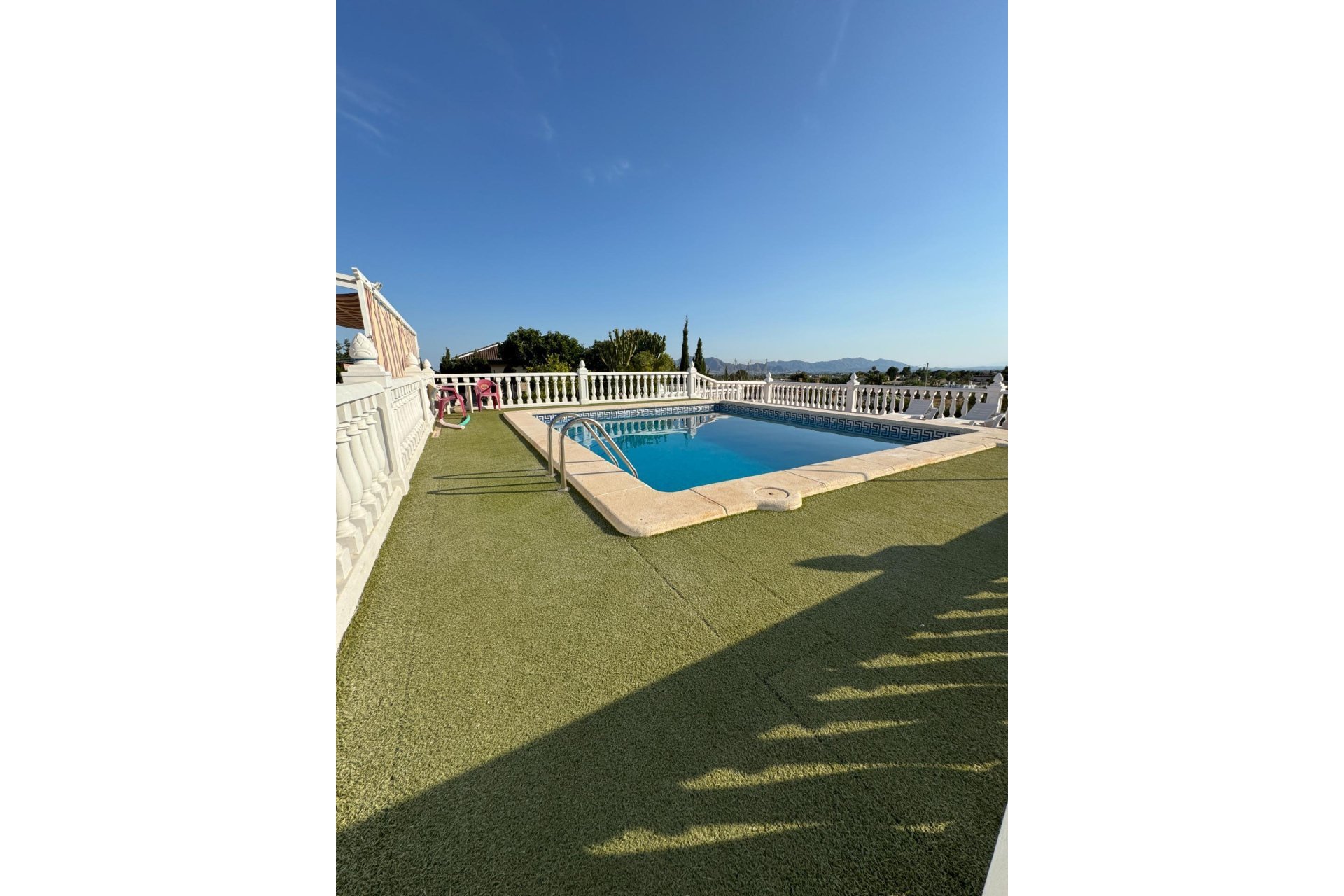Wiederverkauf - Villa -
Albatera - Partida Lomas
