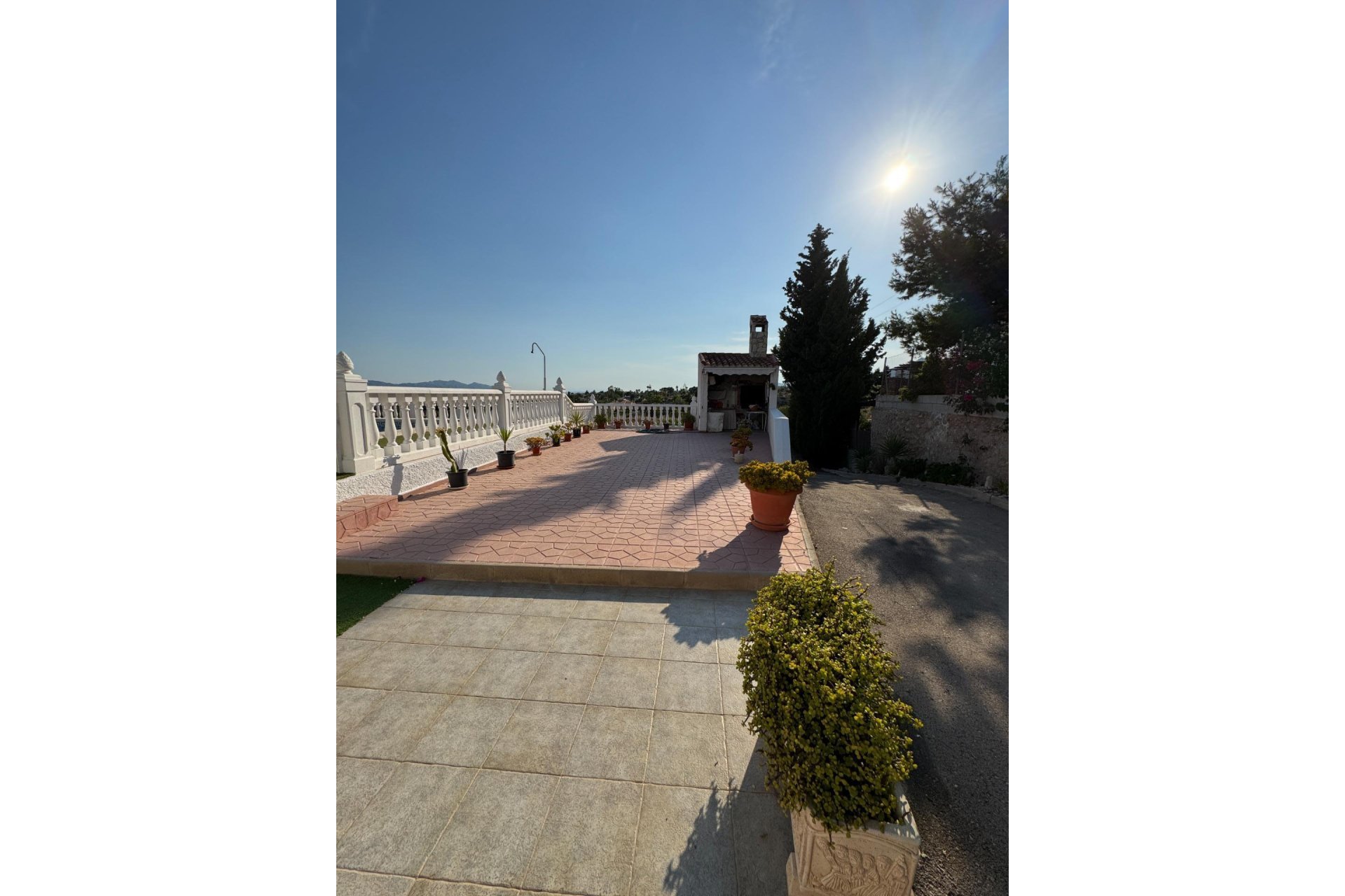 Wiederverkauf - Villa -
Albatera - Partida Lomas