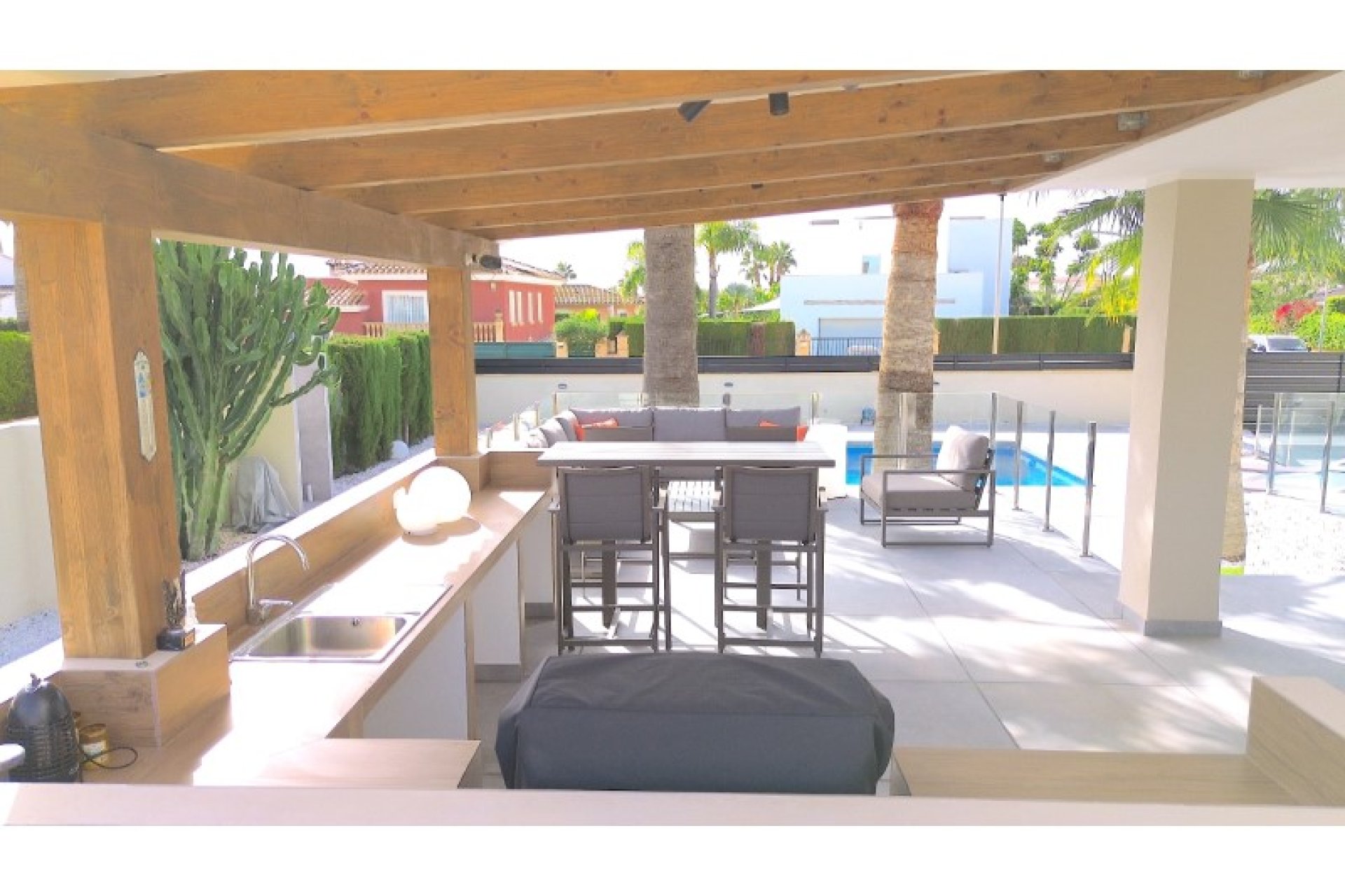 Wiederverkauf - Villa -
Alfas del Pí - Costa Blanca
