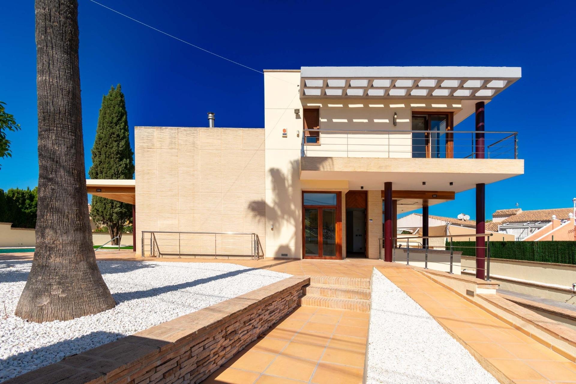Wiederverkauf - Villa -
Alfas del Pí - Costa Blanca