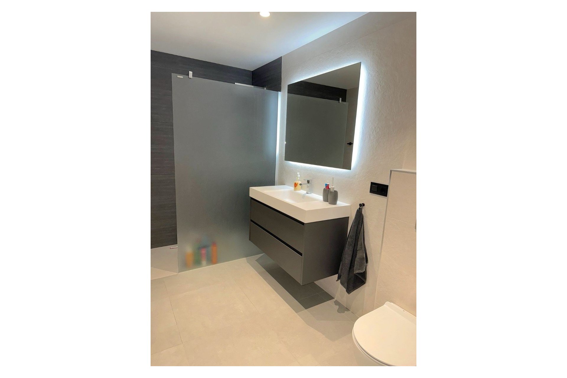 Wiederverkauf - Villa -
Alfas del Pí - Costa Blanca