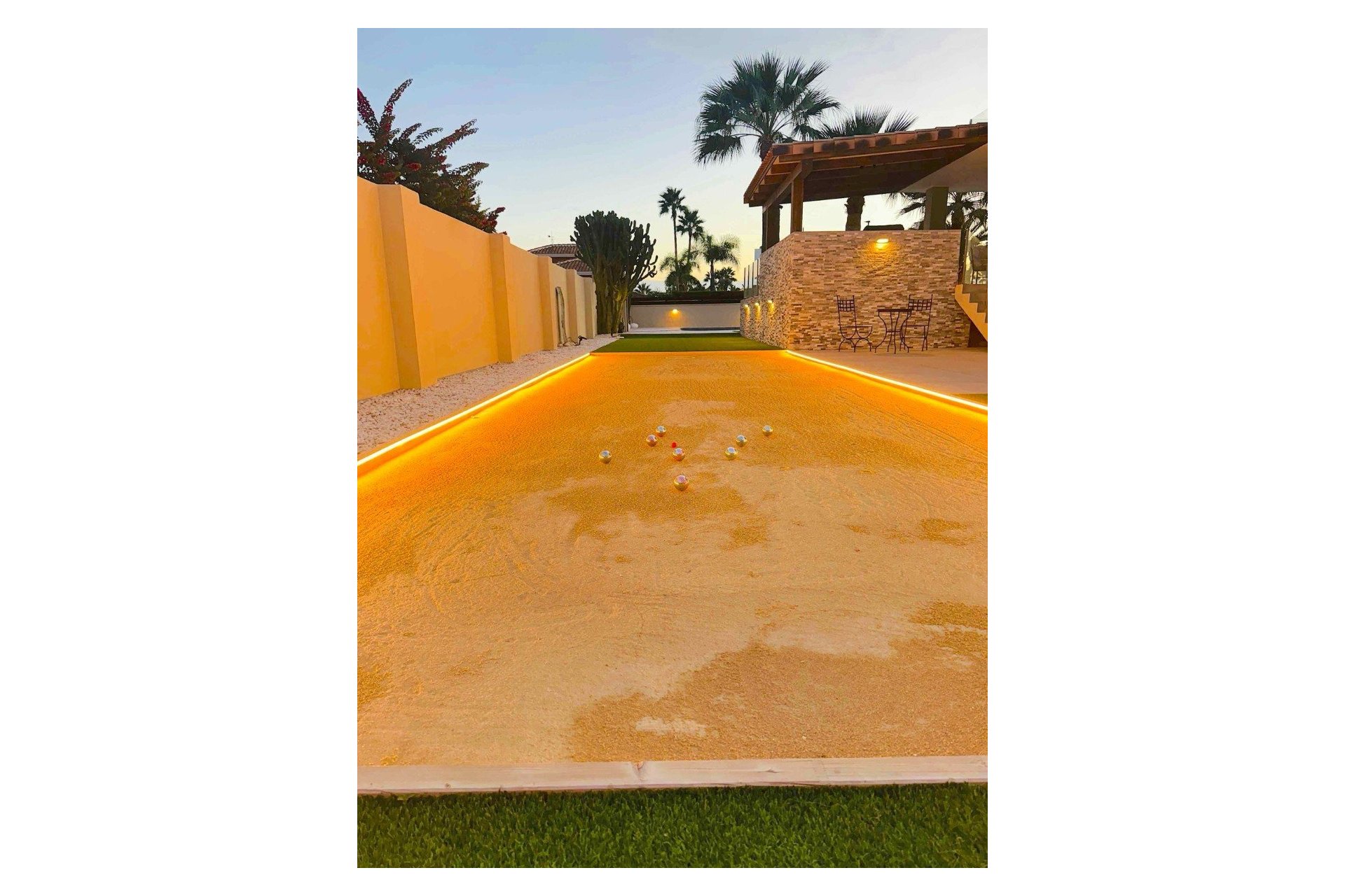 Wiederverkauf - Villa -
Alfas del Pí - Costa Blanca