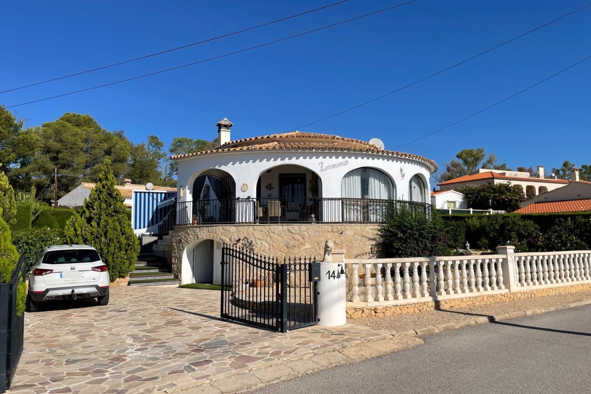Wiederverkauf - Villa -
Alfas del Pí - Costa Blanca