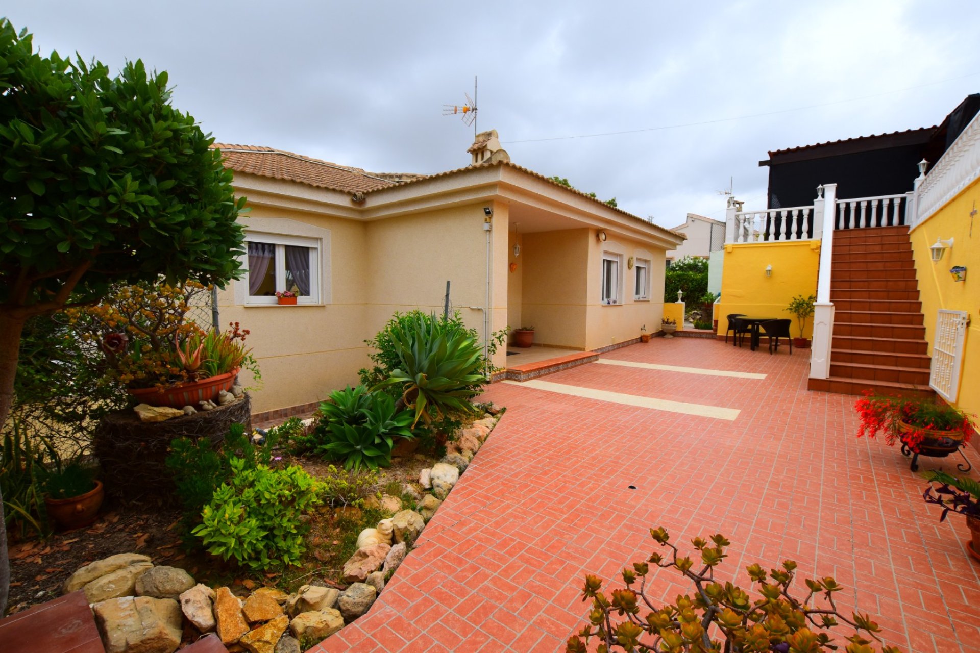 Wiederverkauf - Villa -
Algorfa - Inland