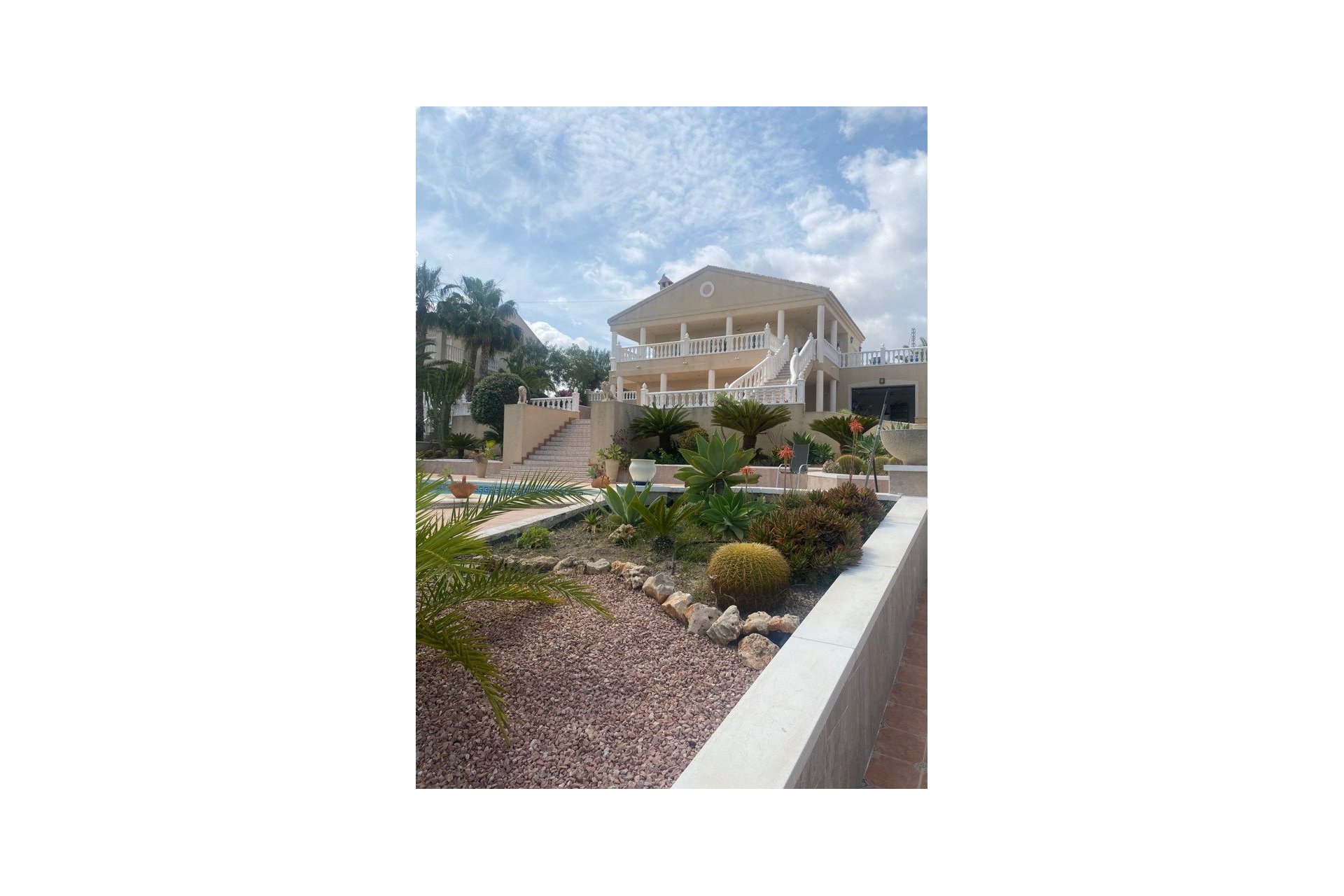Wiederverkauf - Villa -
Almoradí - Inland