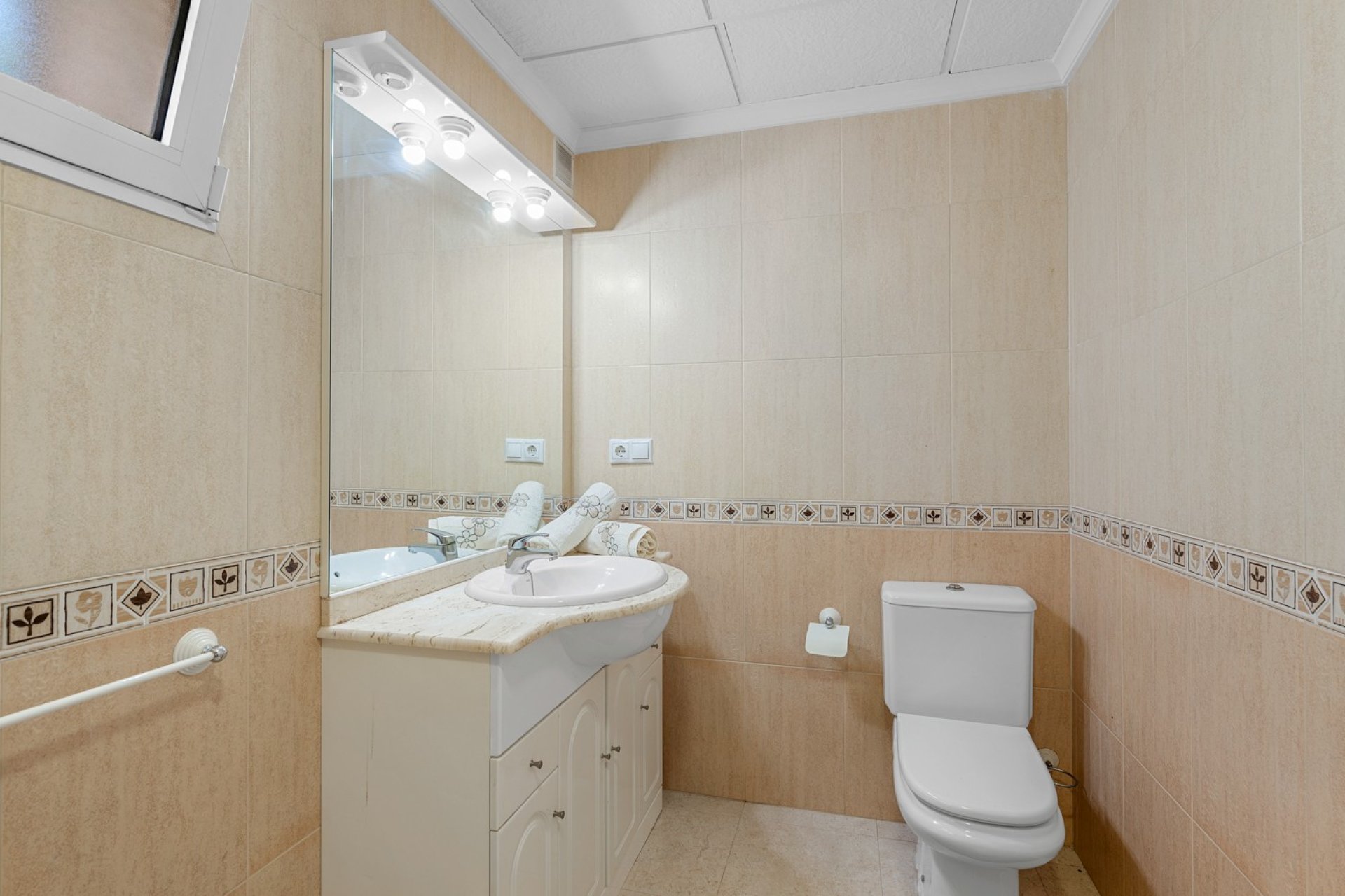 Wiederverkauf - Villa -
Almoradí - Inland