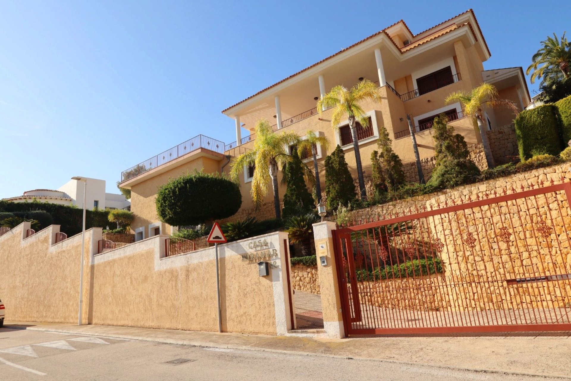 Wiederverkauf - Villa -
Altea - Costa Blanca