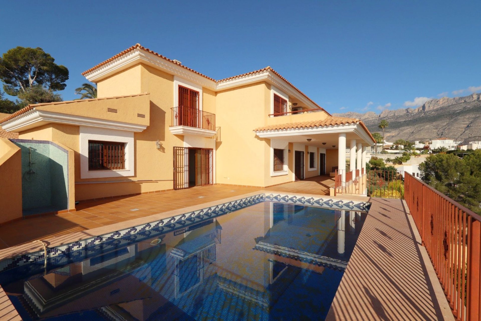 Wiederverkauf - Villa -
Altea - Costa Blanca