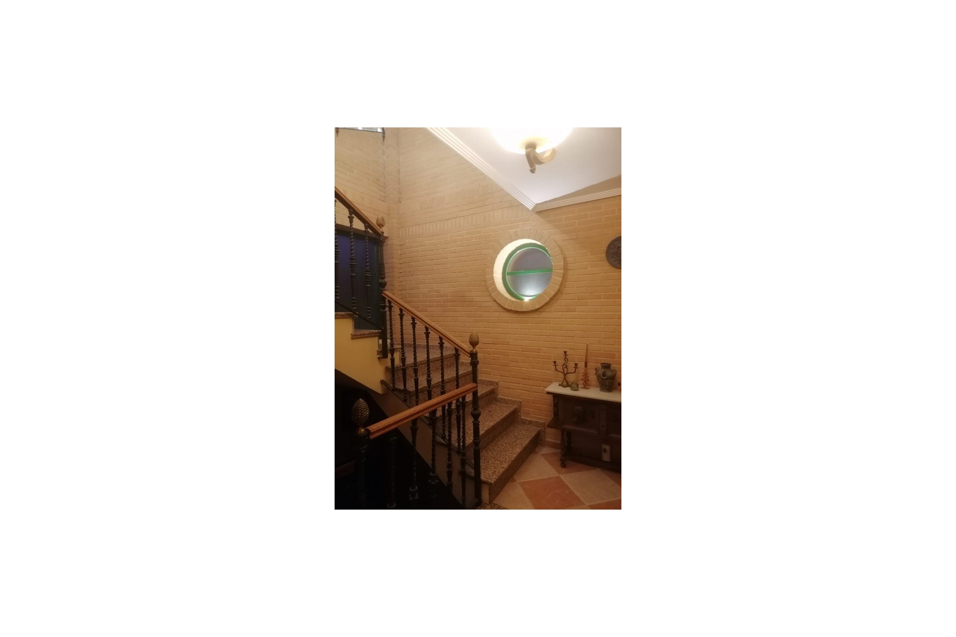 Wiederverkauf - Villa -
Benidorm - Costa Blanca