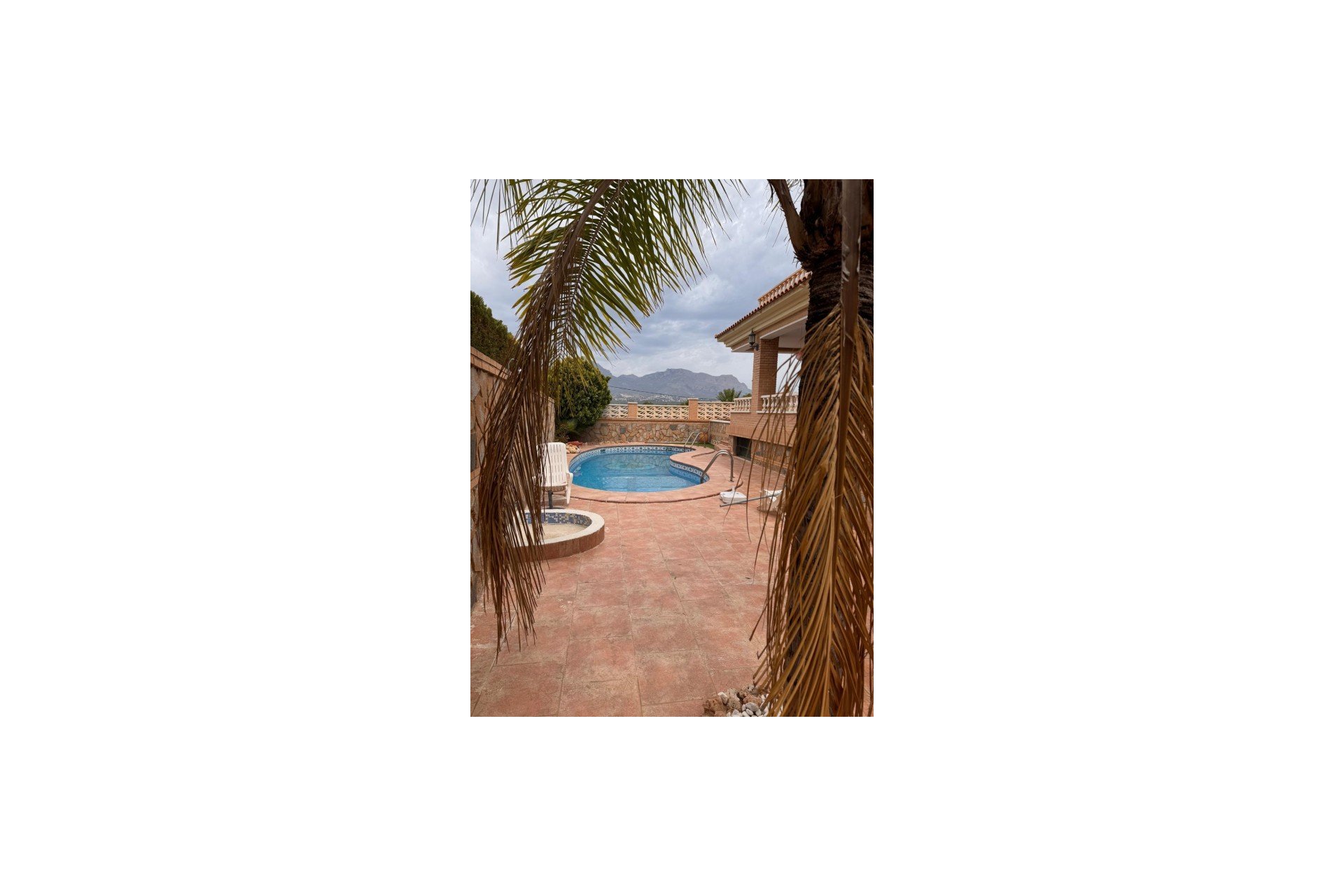 Wiederverkauf - Villa -
Benidorm - Costa Blanca