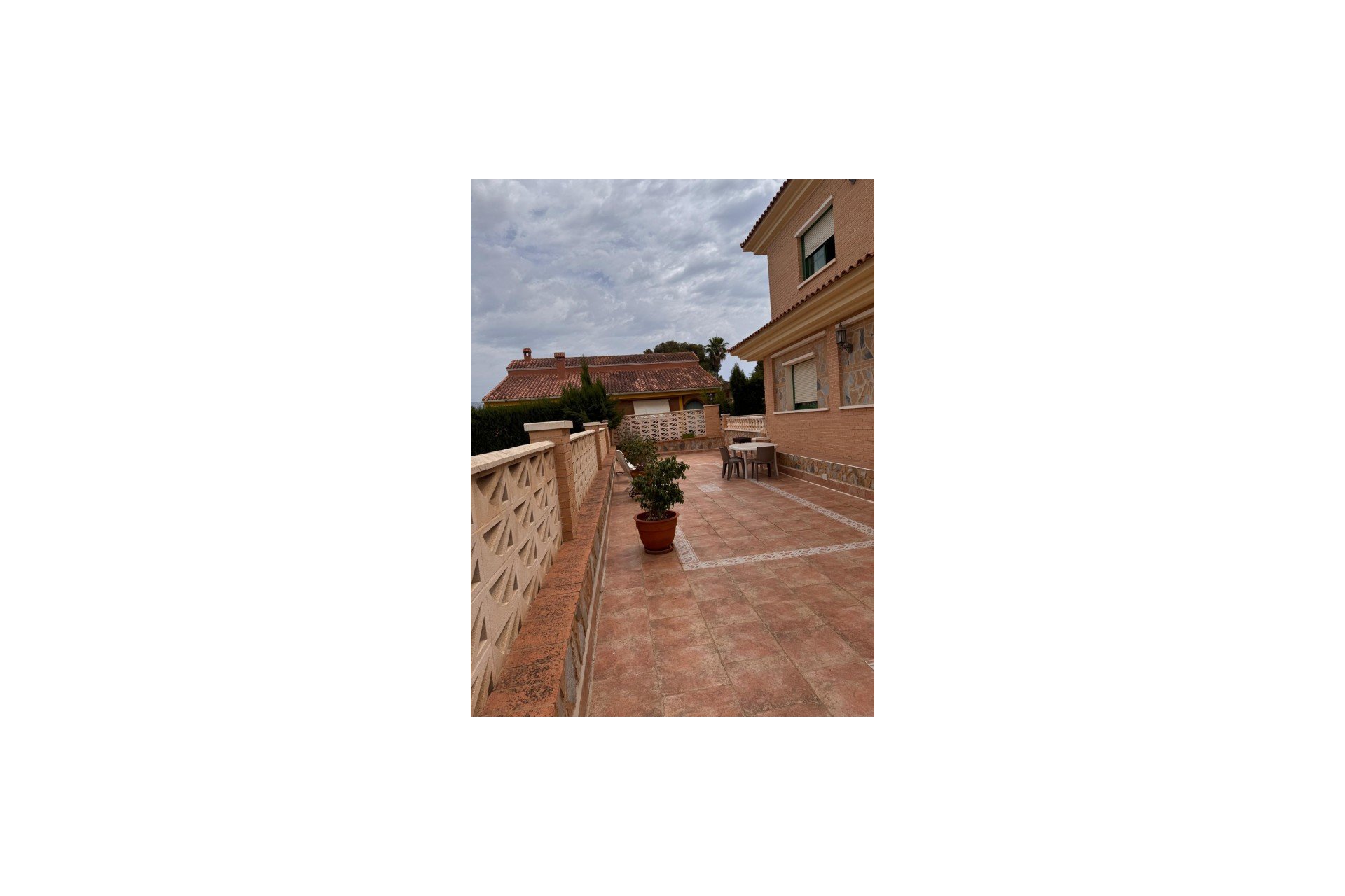 Wiederverkauf - Villa -
Benidorm - Costa Blanca